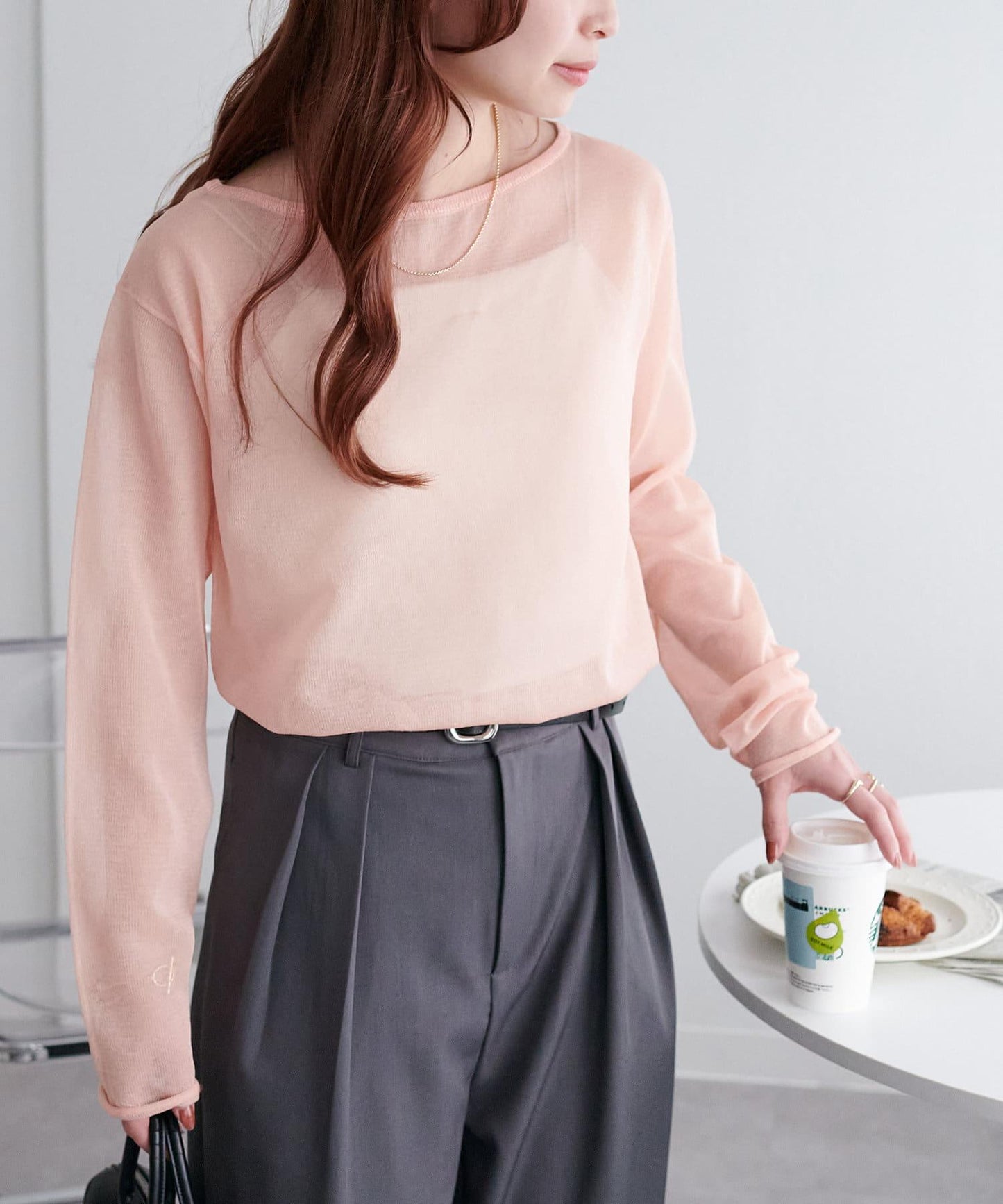 Discoat 透視單肩設計套頭上衣