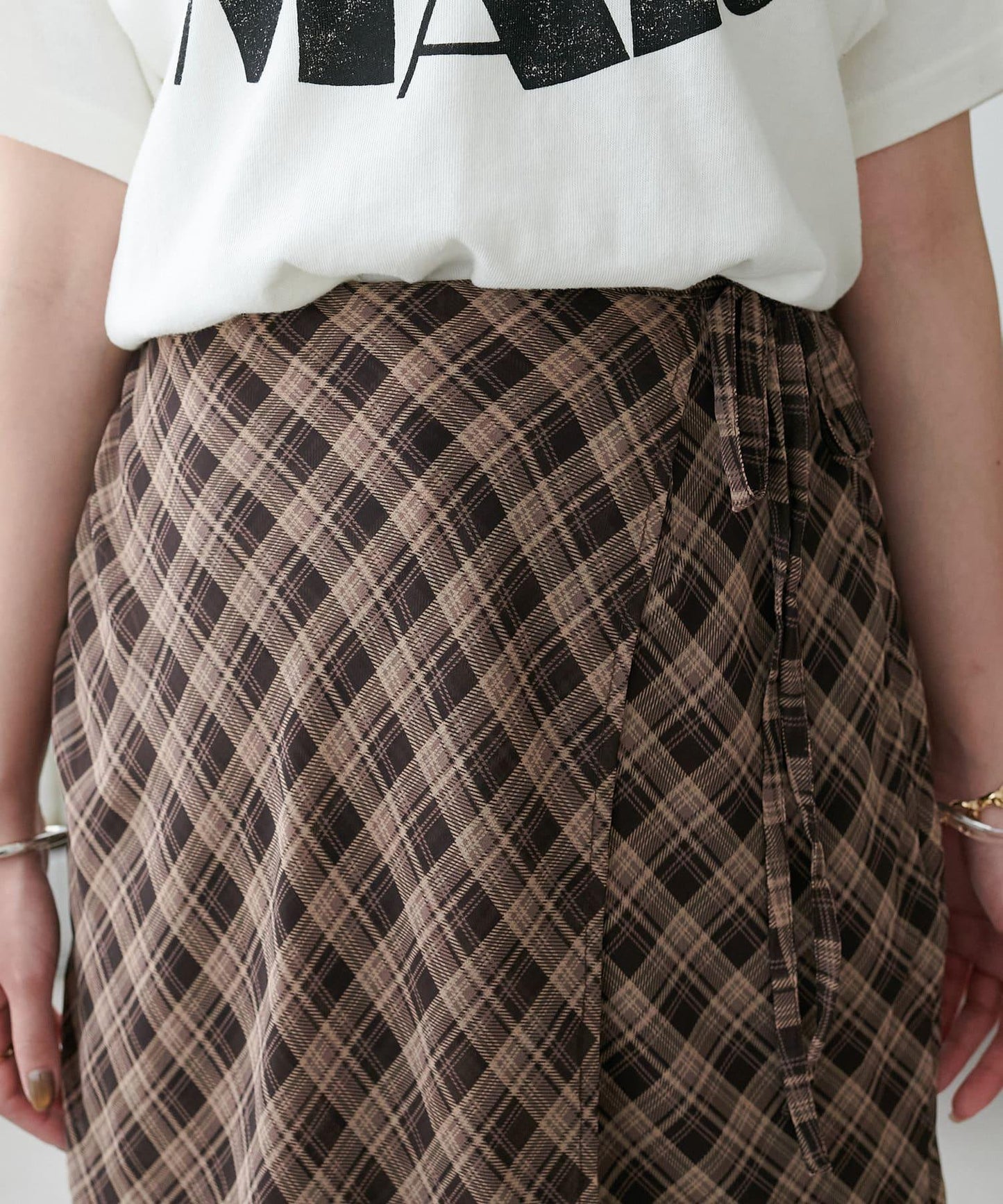 格紋層疊風設計裹身半身裙