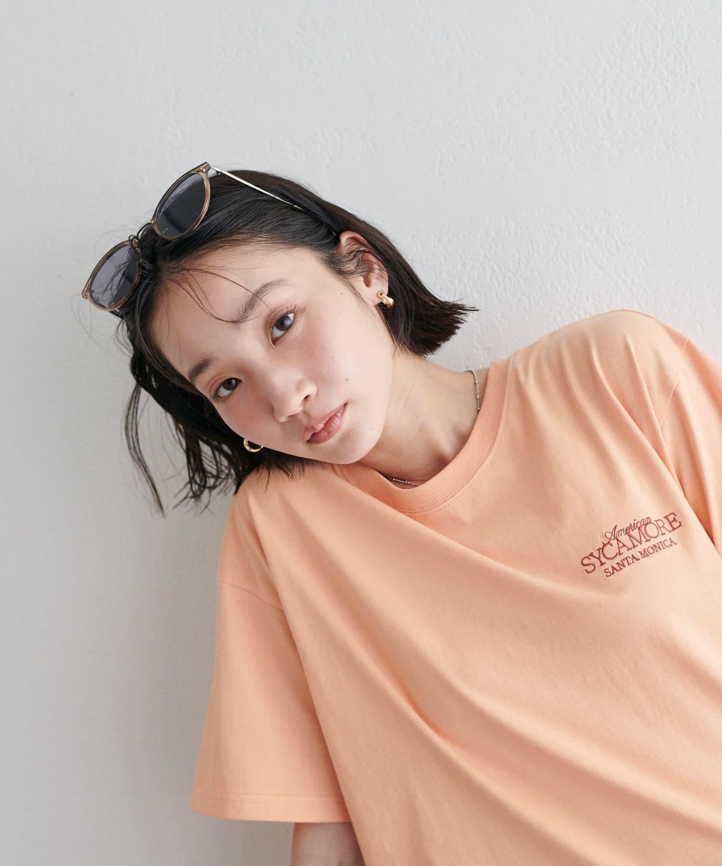 Discoat 彩色刺繡logo T恤