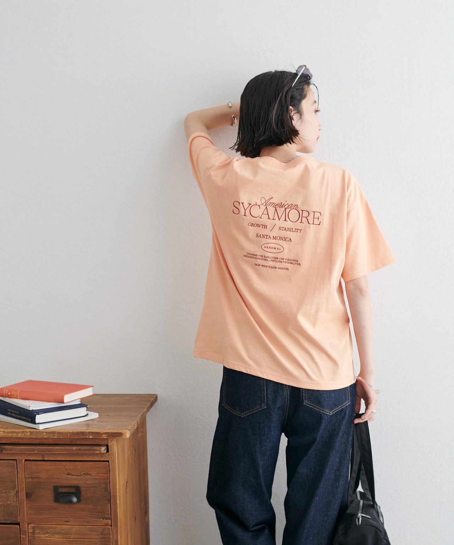 Discoat 彩色刺繡logo T恤