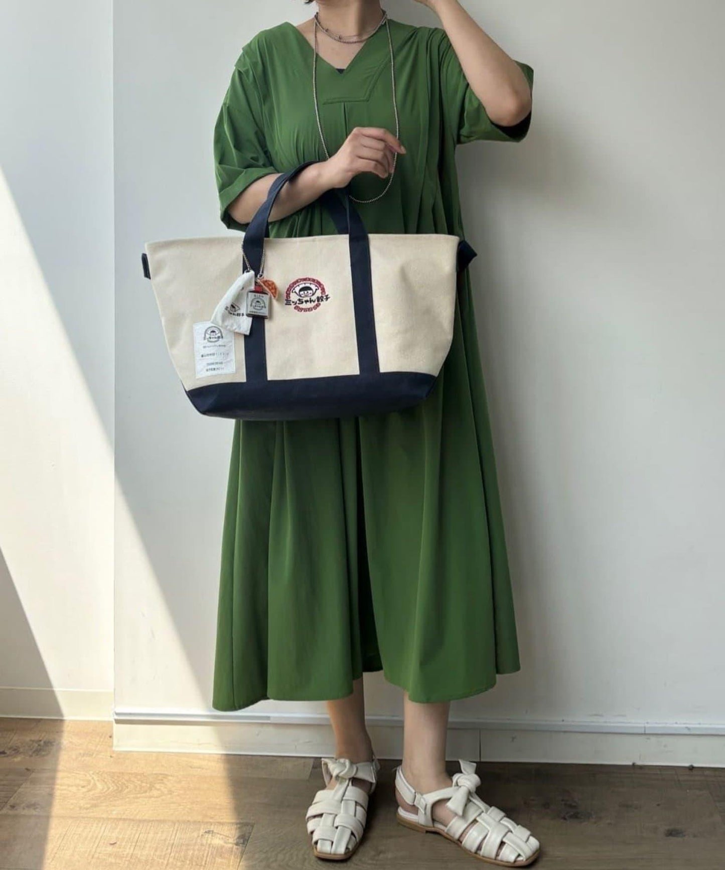 ear PAPILLONNER 前後設計 NEW 連衣裙