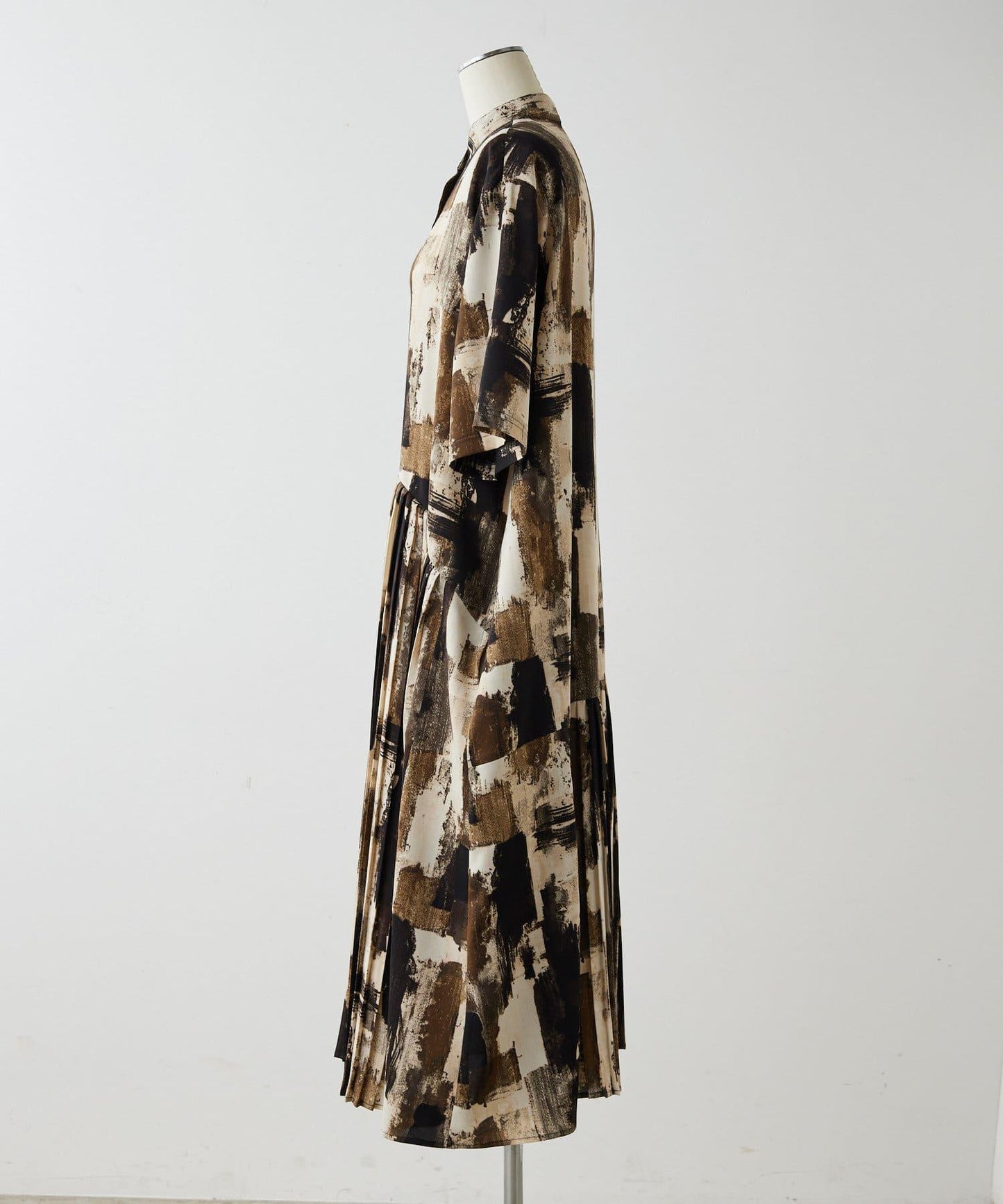 ear PAPILLONNER 短袖 斜向褶皺 連衣裙