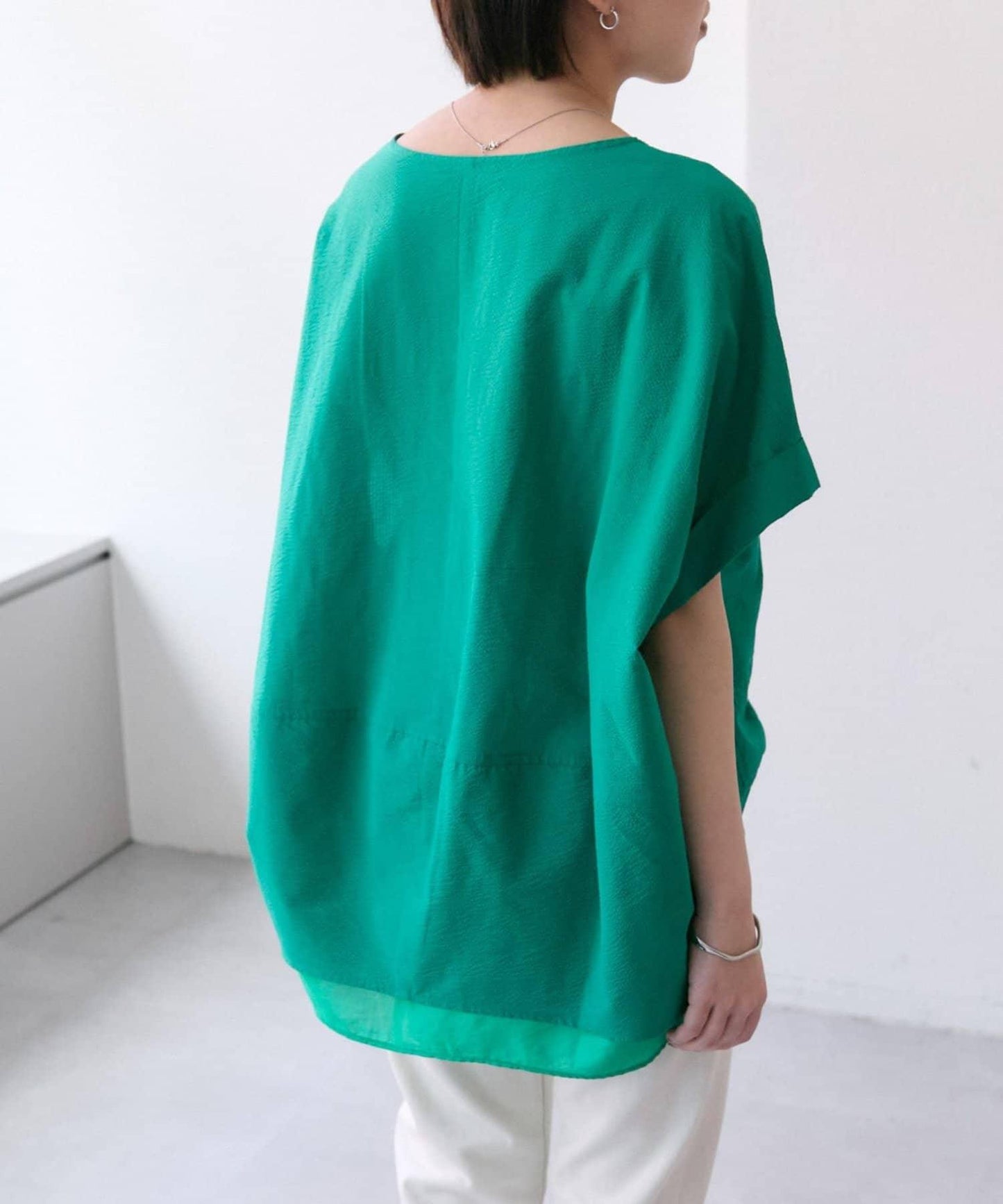 前扭結設計套頭上衣