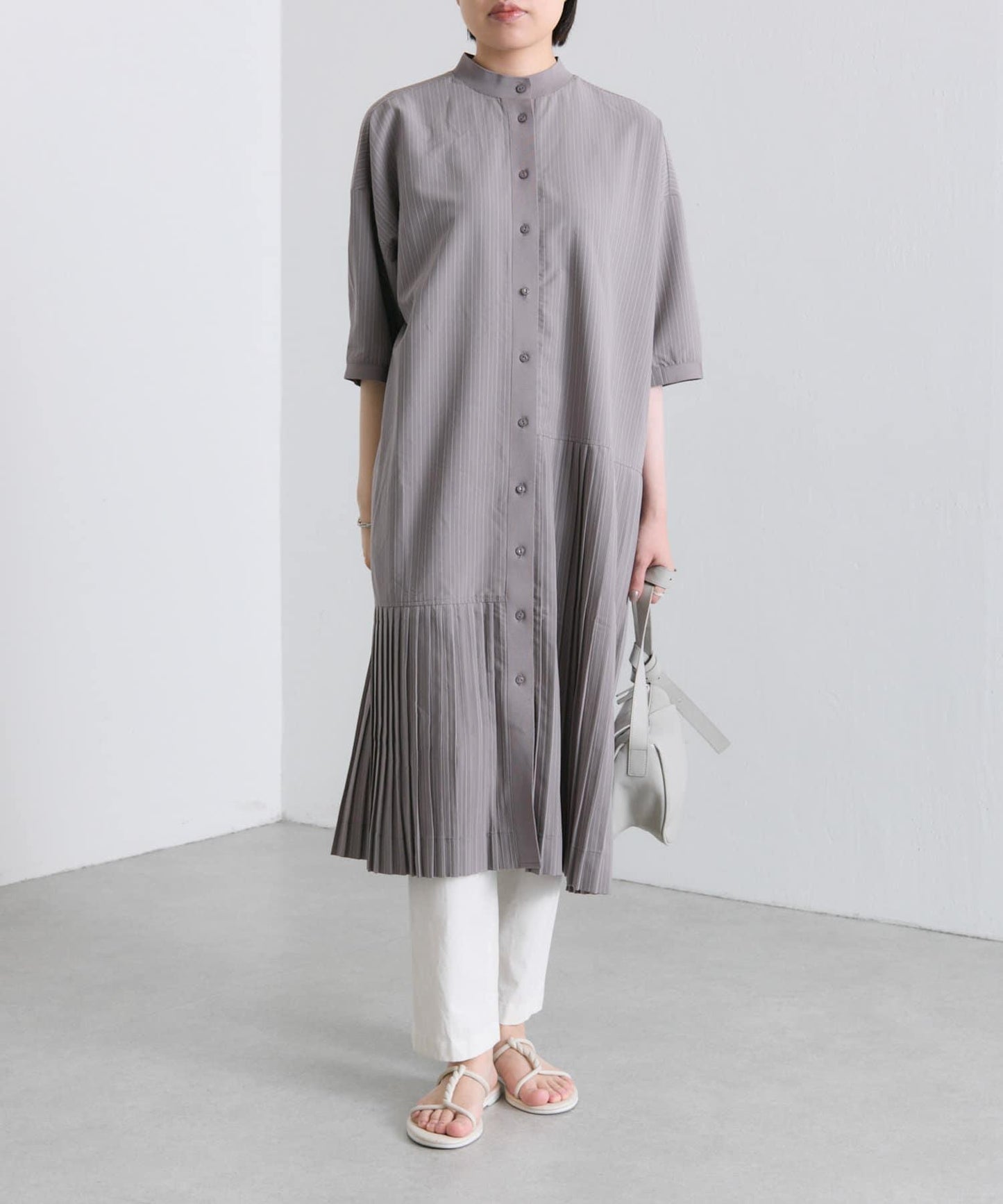 ear PAPILLONNER 短袖 隨機下襬內褶 連衣裙