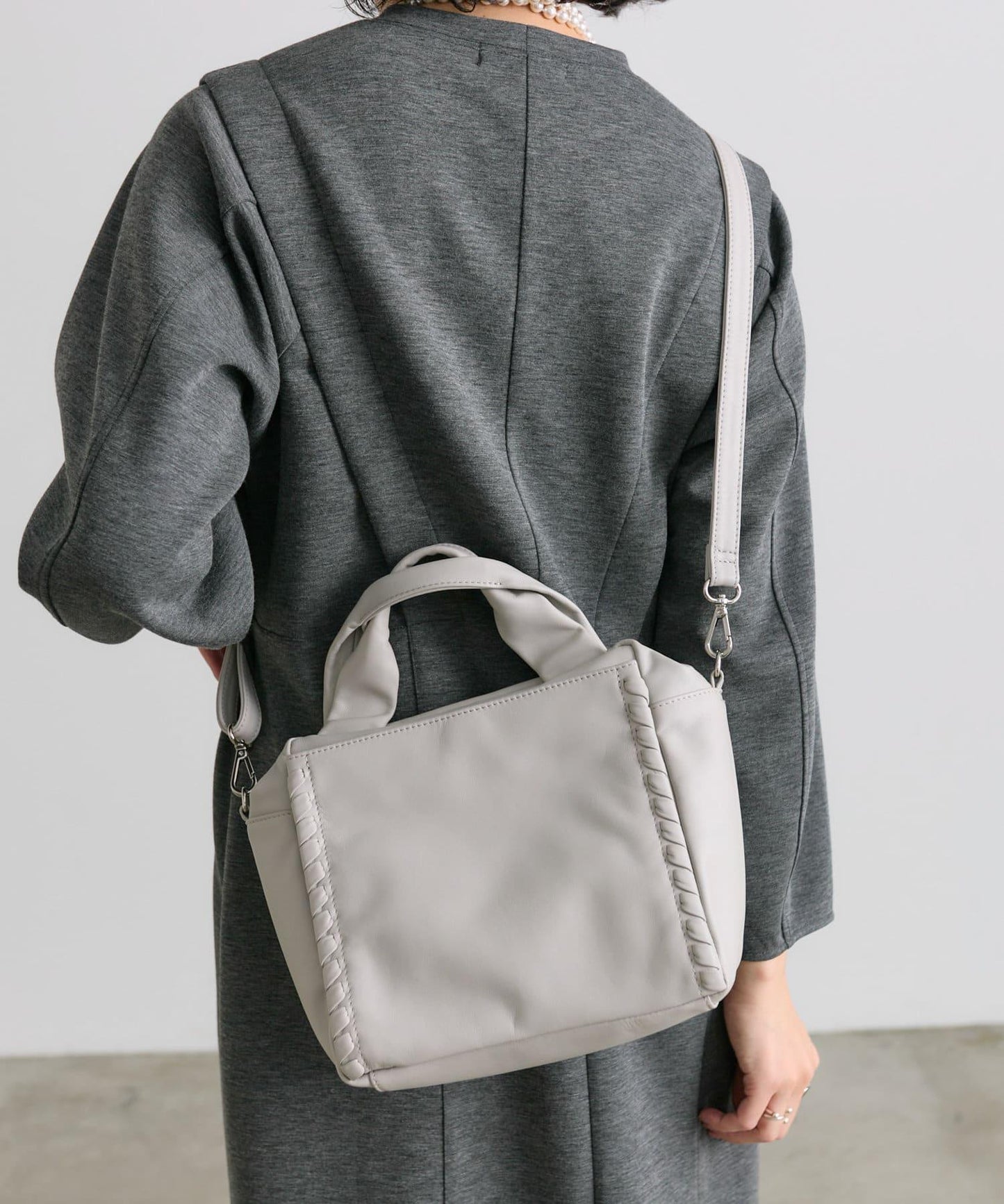 ear PAPILLONNER 側編織設計 波士頓包