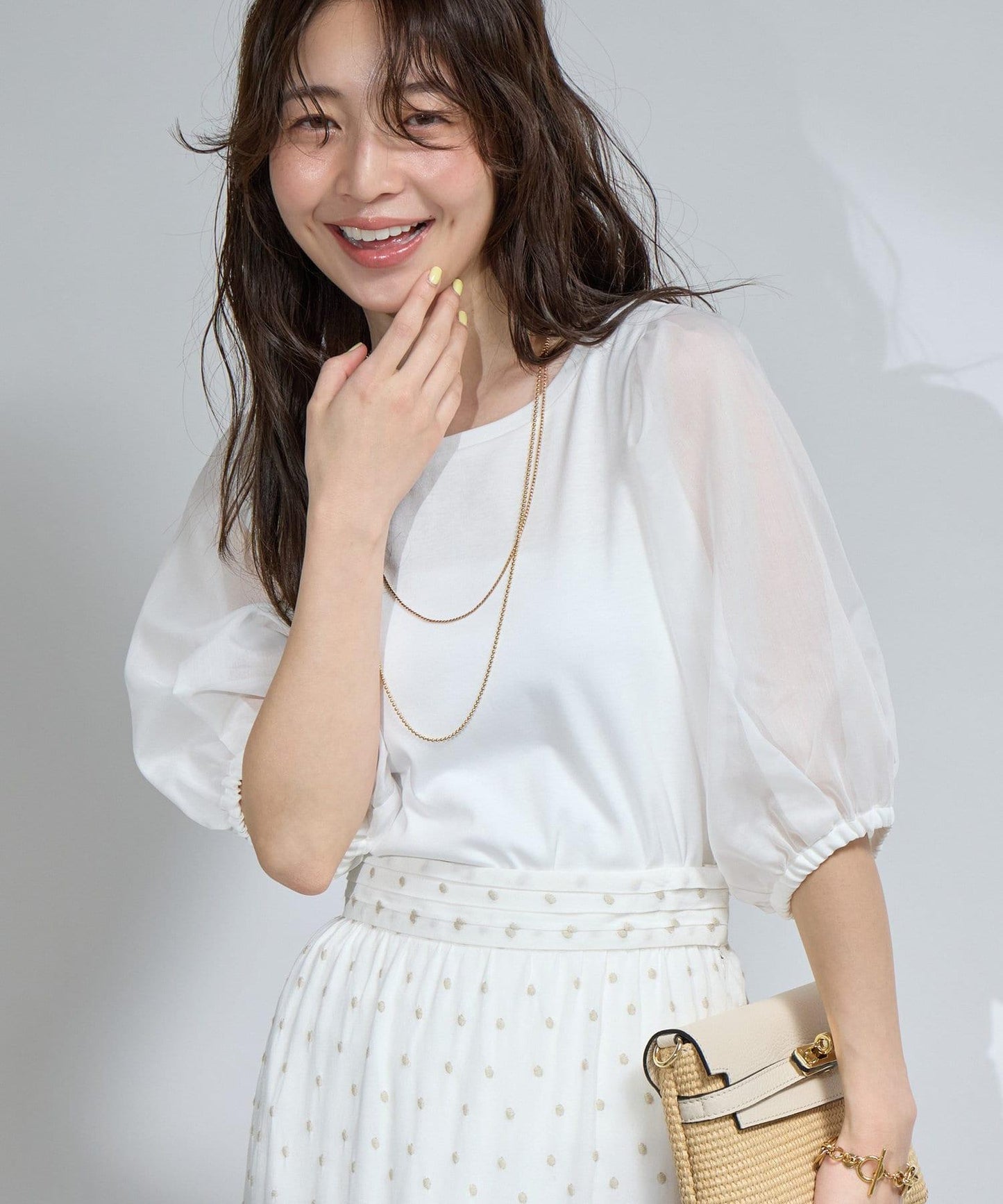 La boutique BonBon 透紗蓬袖上衣