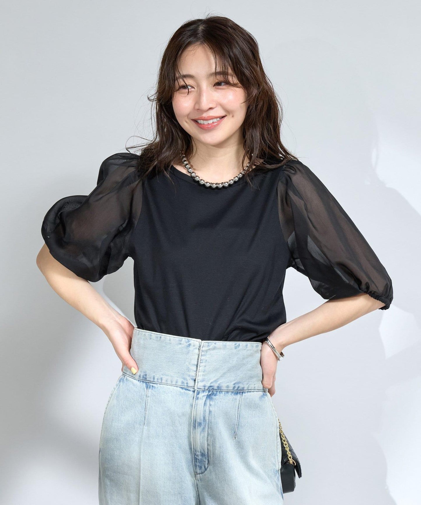 La boutique BonBon 透紗蓬袖上衣