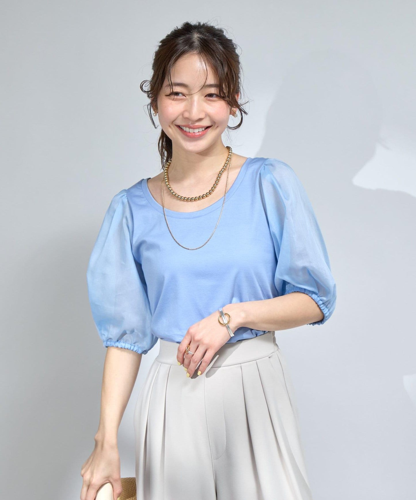 La boutique BonBon 透紗蓬袖上衣