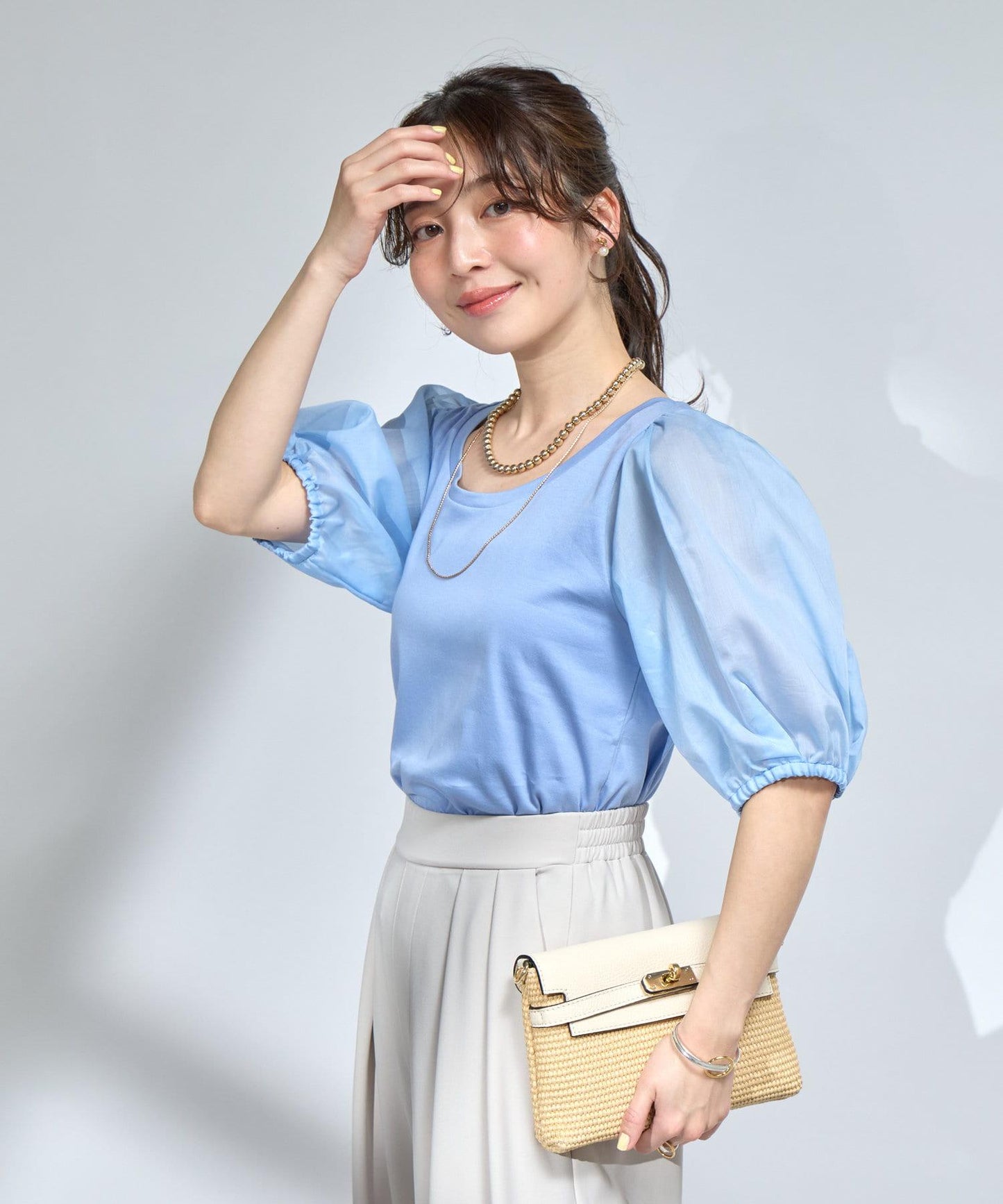 La boutique BonBon 透紗蓬袖上衣