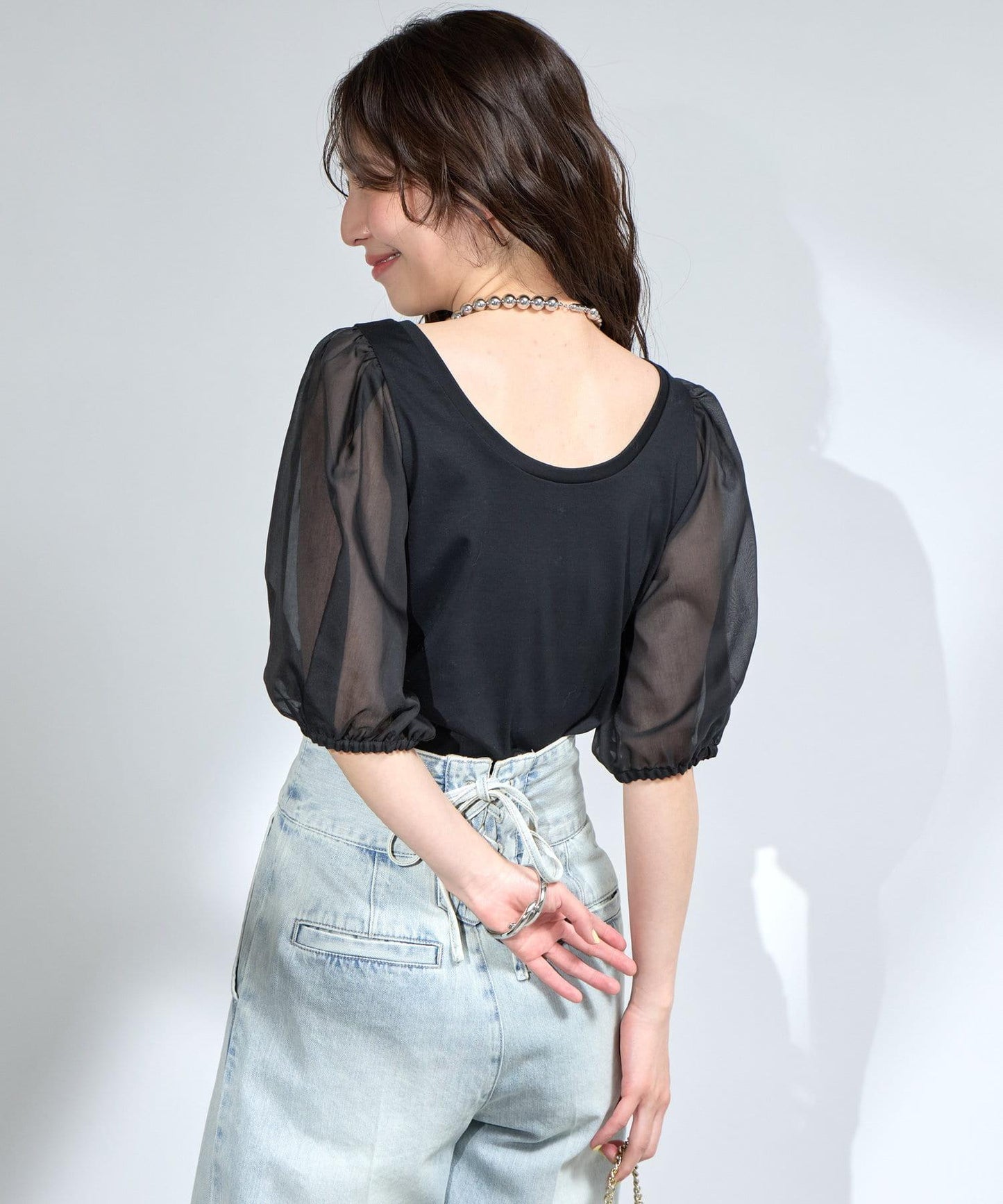 La boutique BonBon 透紗蓬袖上衣