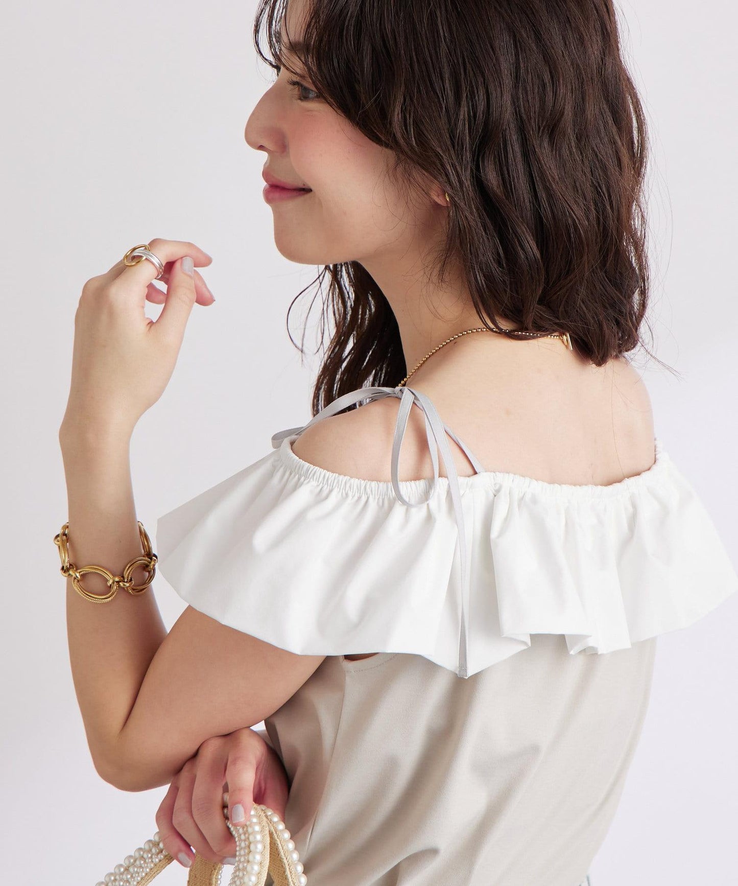 雙色荷葉邊 無袖設計 針織上衣