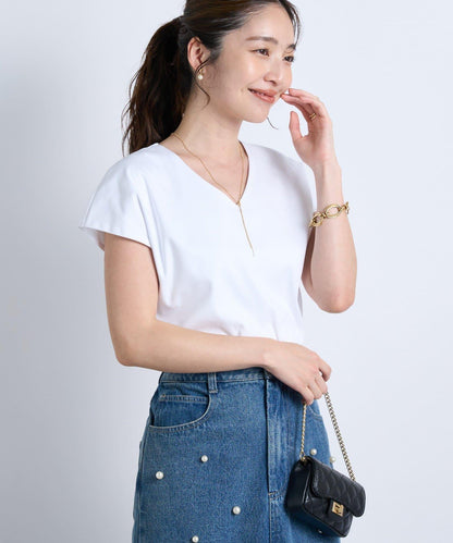 La boutique BonBon 法式V領T恤