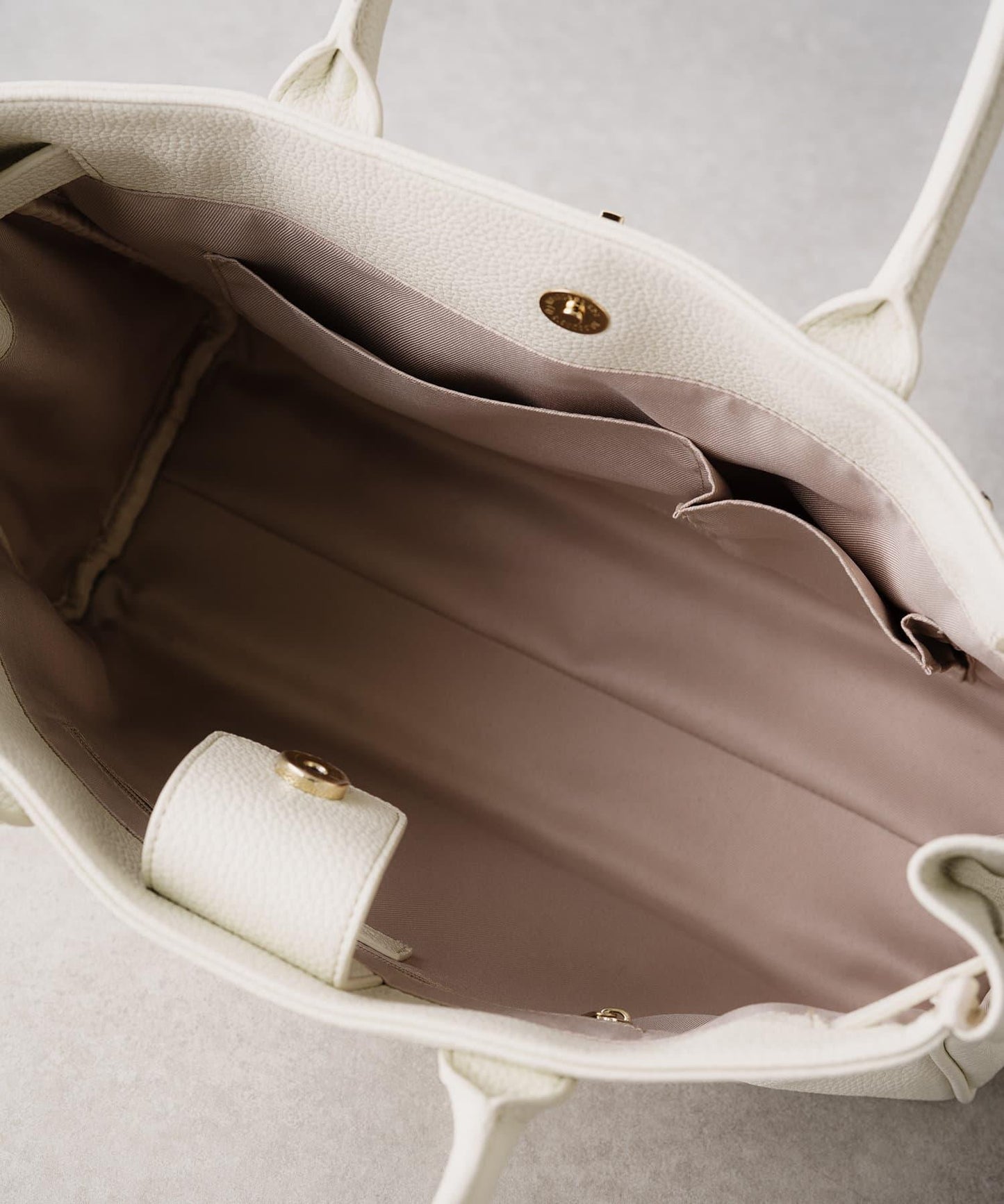 Loungedress GALENA 帶扣設計托特包