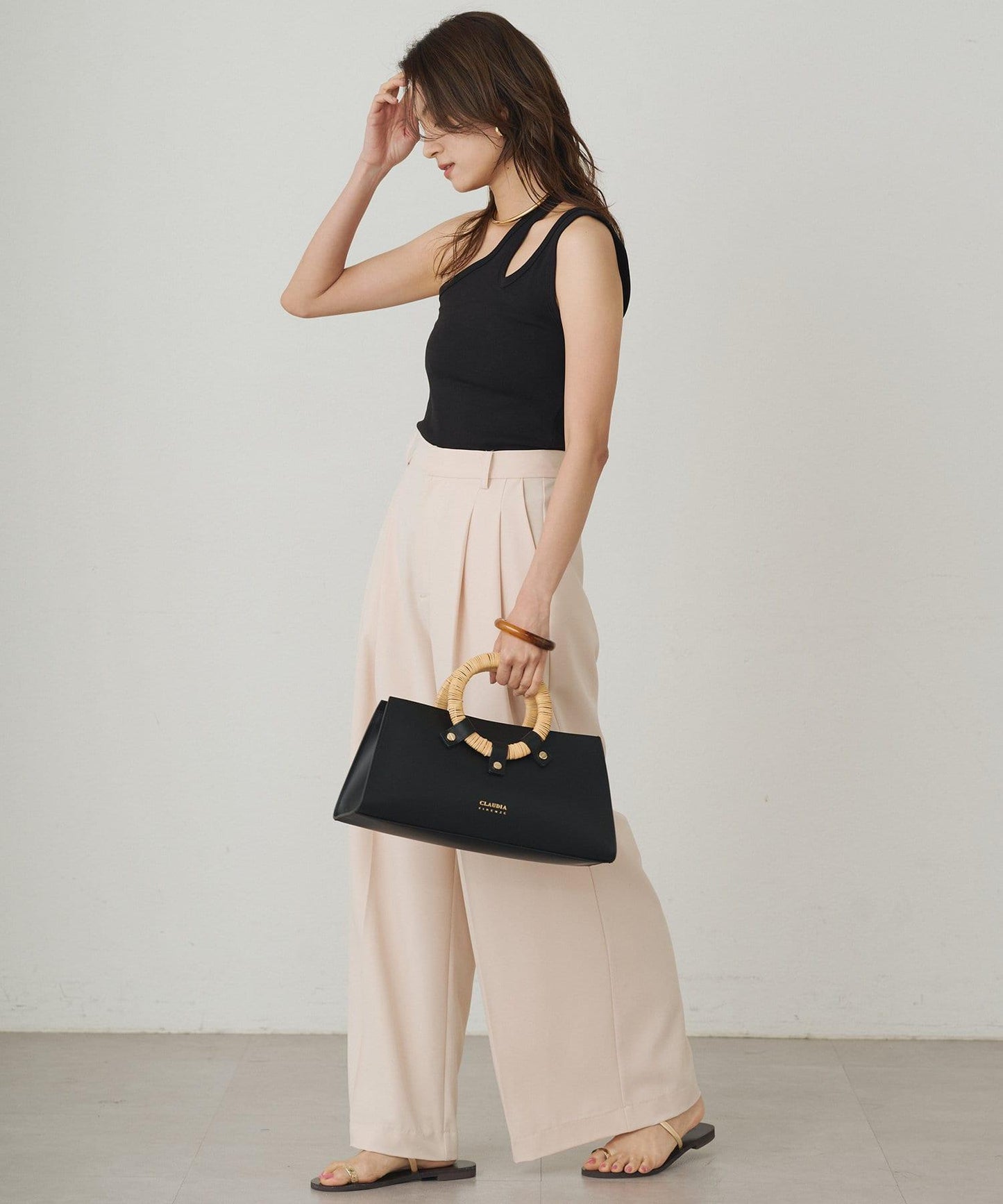 Loungedress 不對稱剪裁 背心