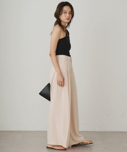 Loungedress 不對稱剪裁 背心