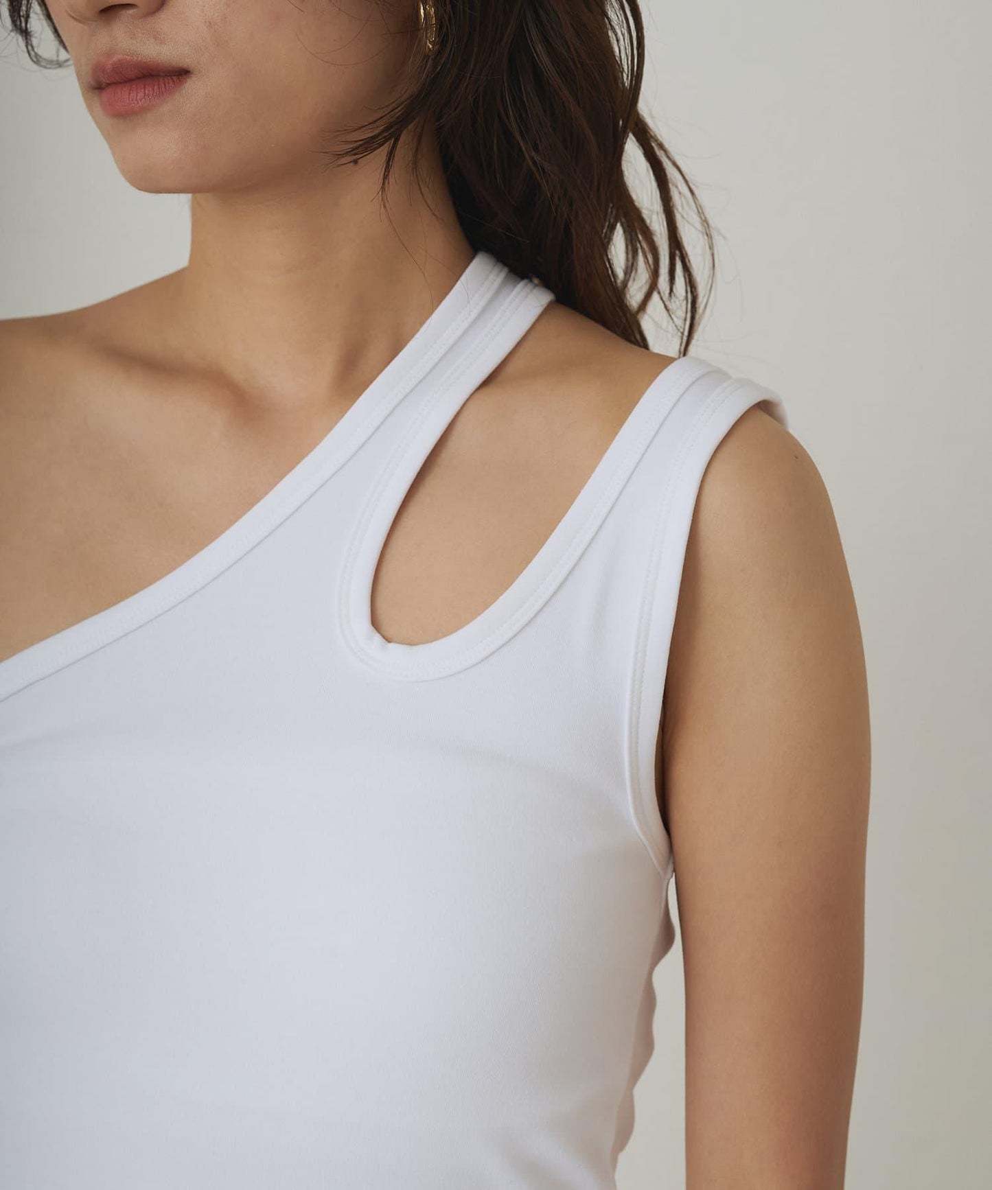 Loungedress 不對稱剪裁 背心