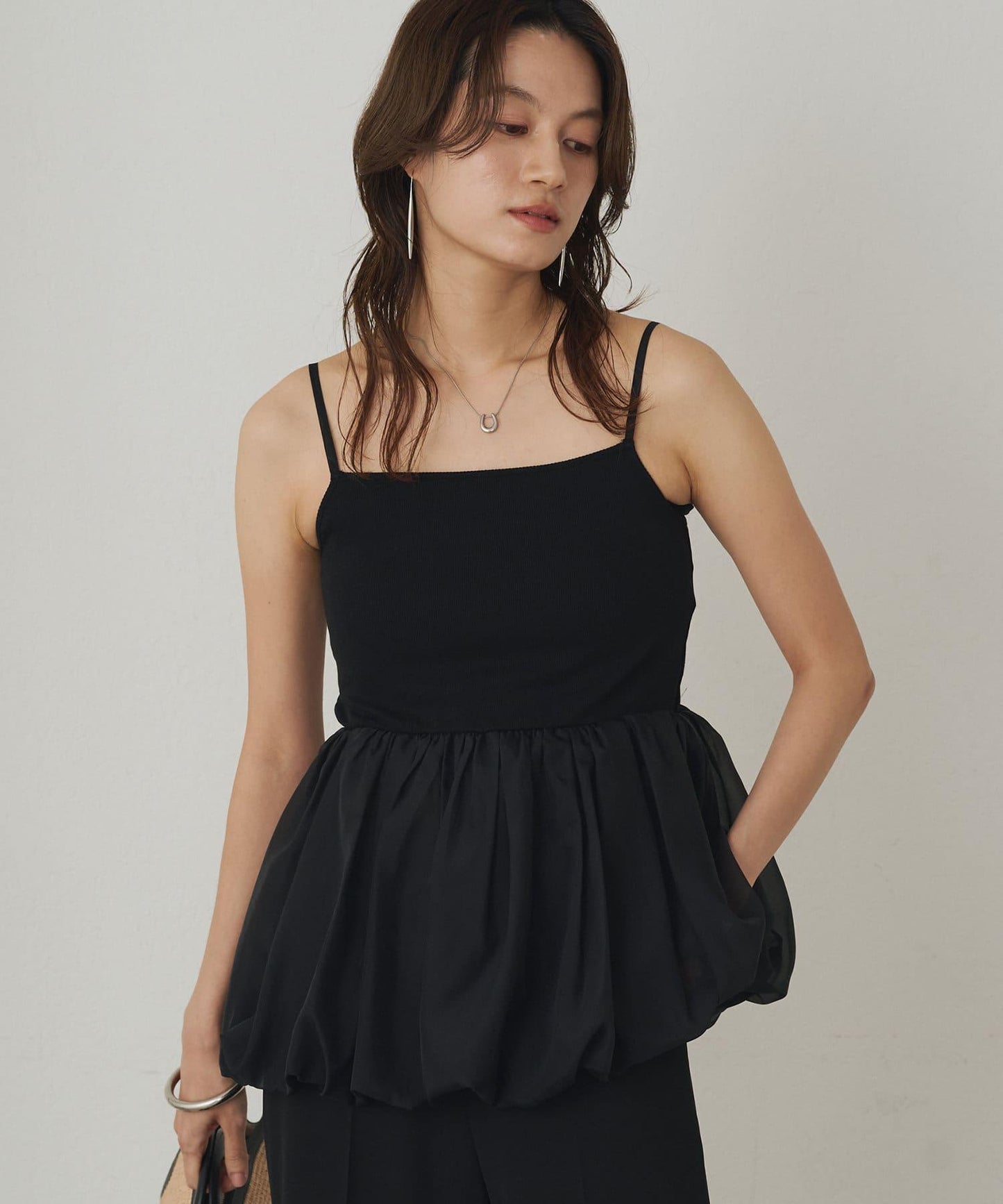 Loungedress 蓬鬆設計 內搭吊帶背心