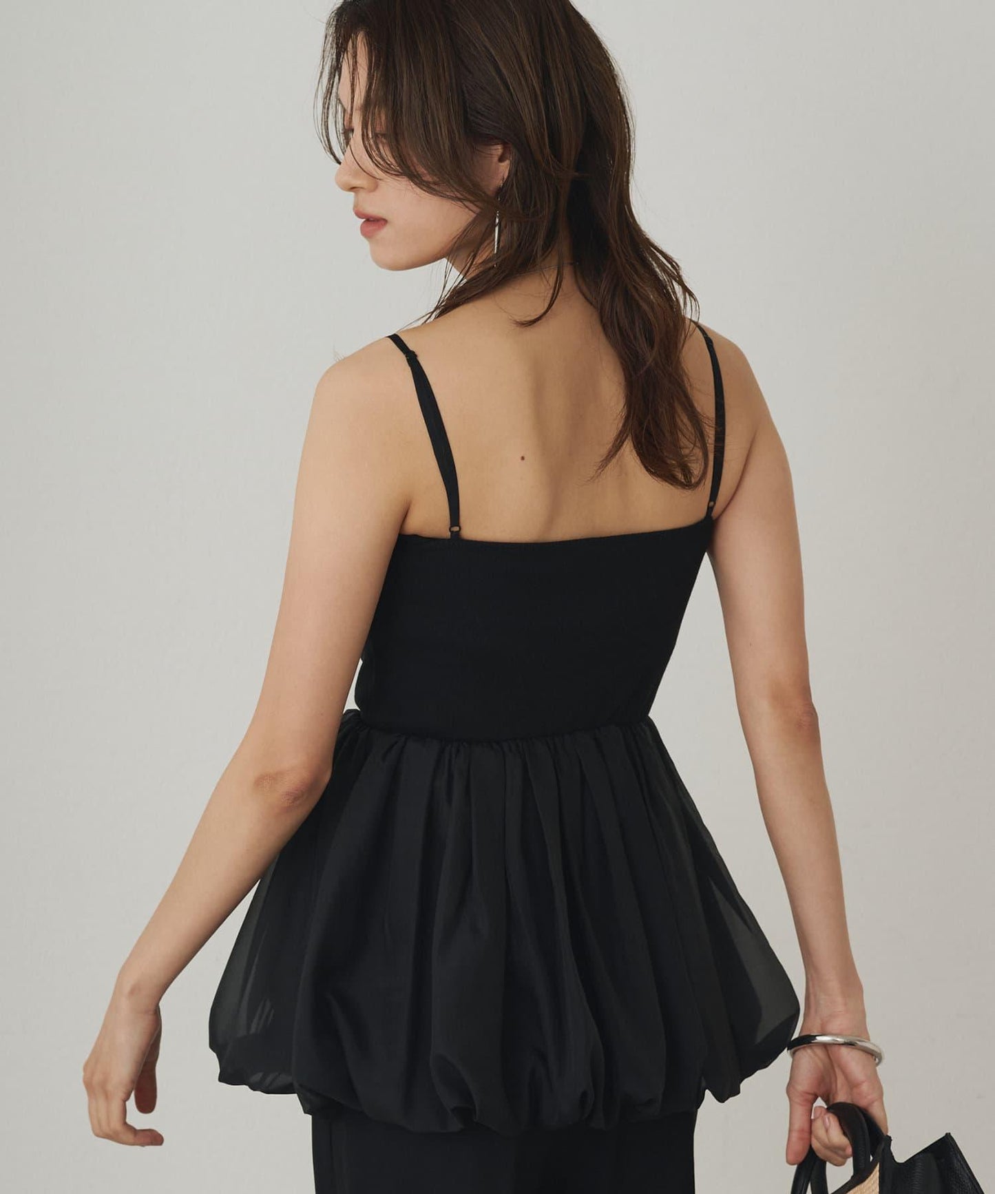 Loungedress 蓬鬆設計 內搭吊帶背心