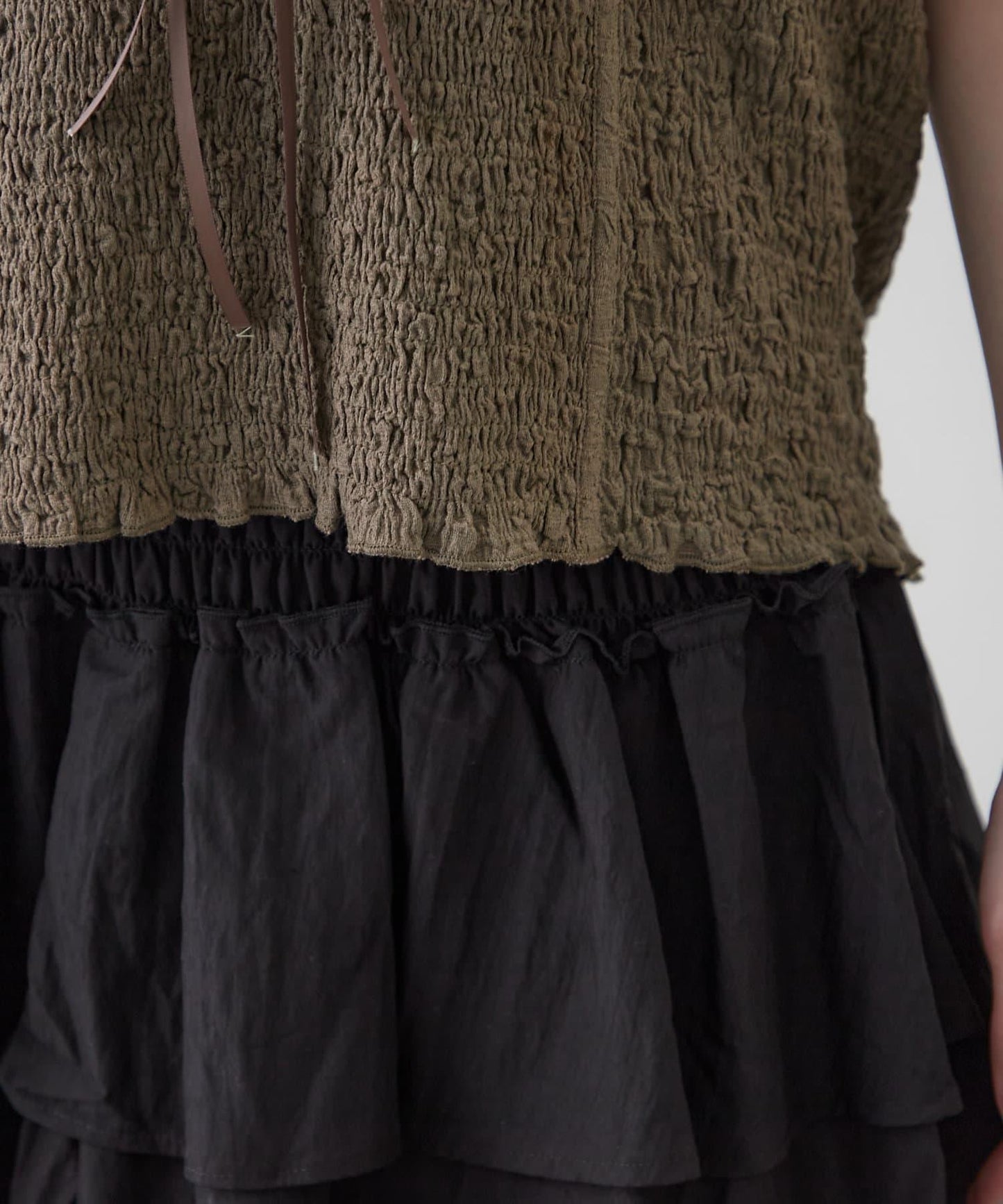 mline 蕾絲抽褶 法式設計 T恤