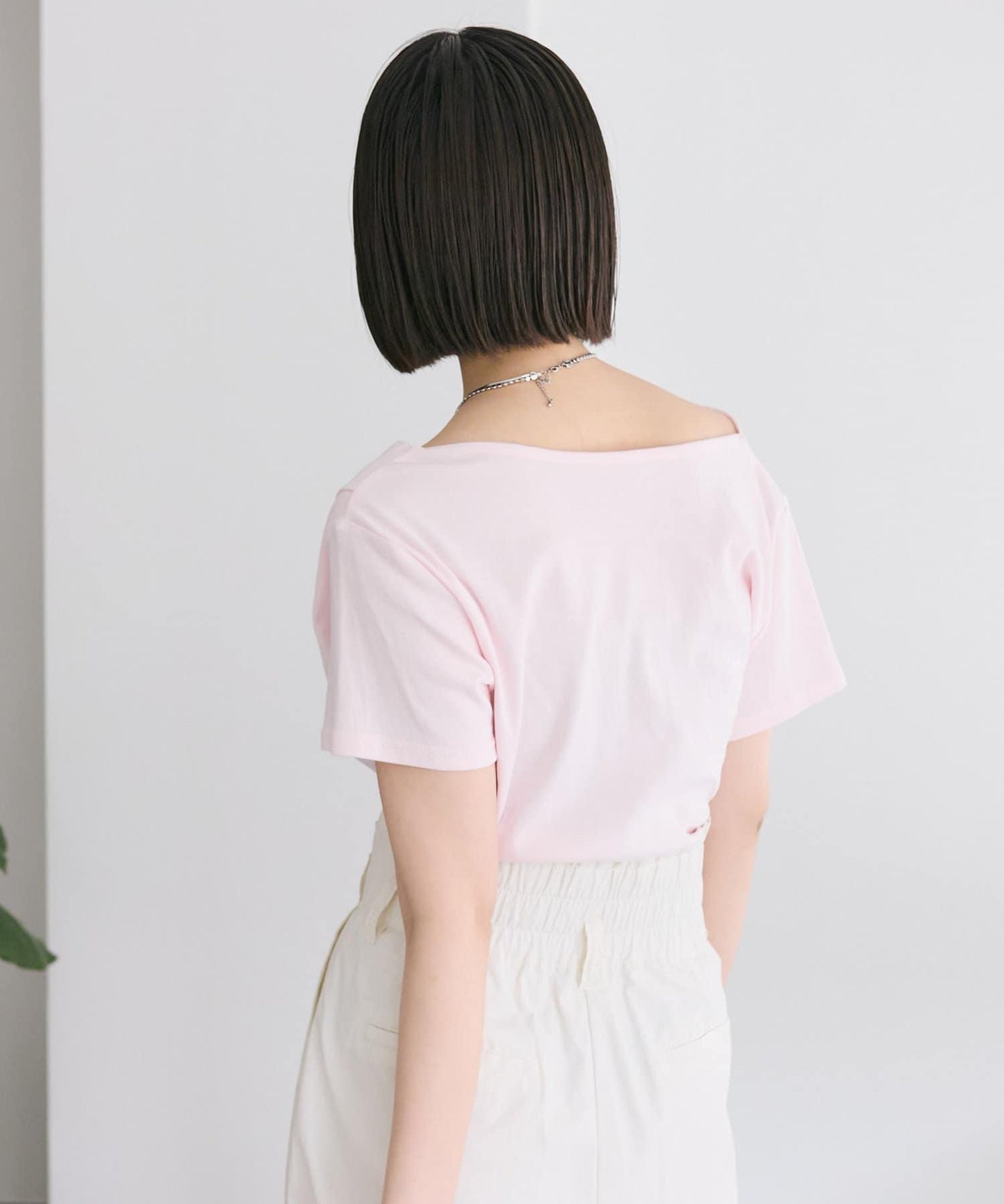 mystic 露肩設計T恤