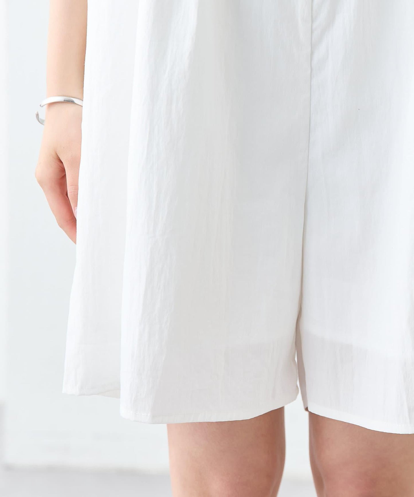 mystic 荷葉邊短款連體褲