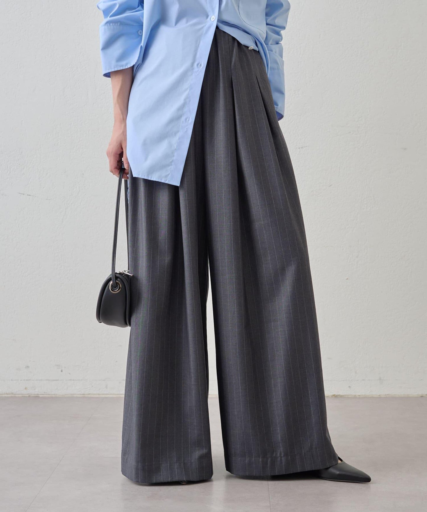 Omekashi 雙褶設計 休閒褲