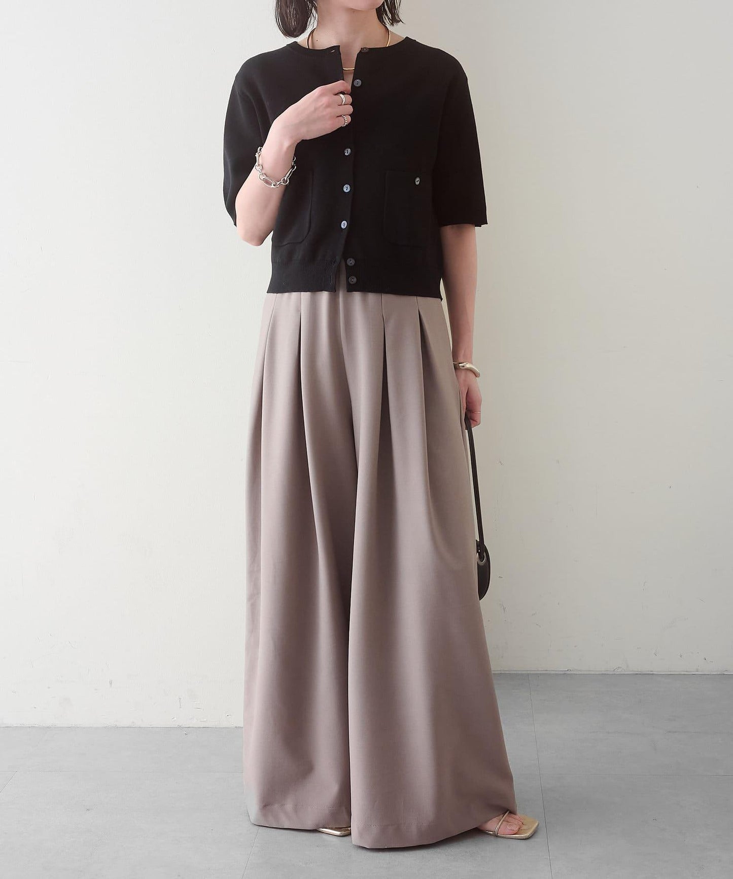 Omekashi 雙褶設計 休閒褲