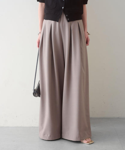 Omekashi 雙褶設計 休閒褲