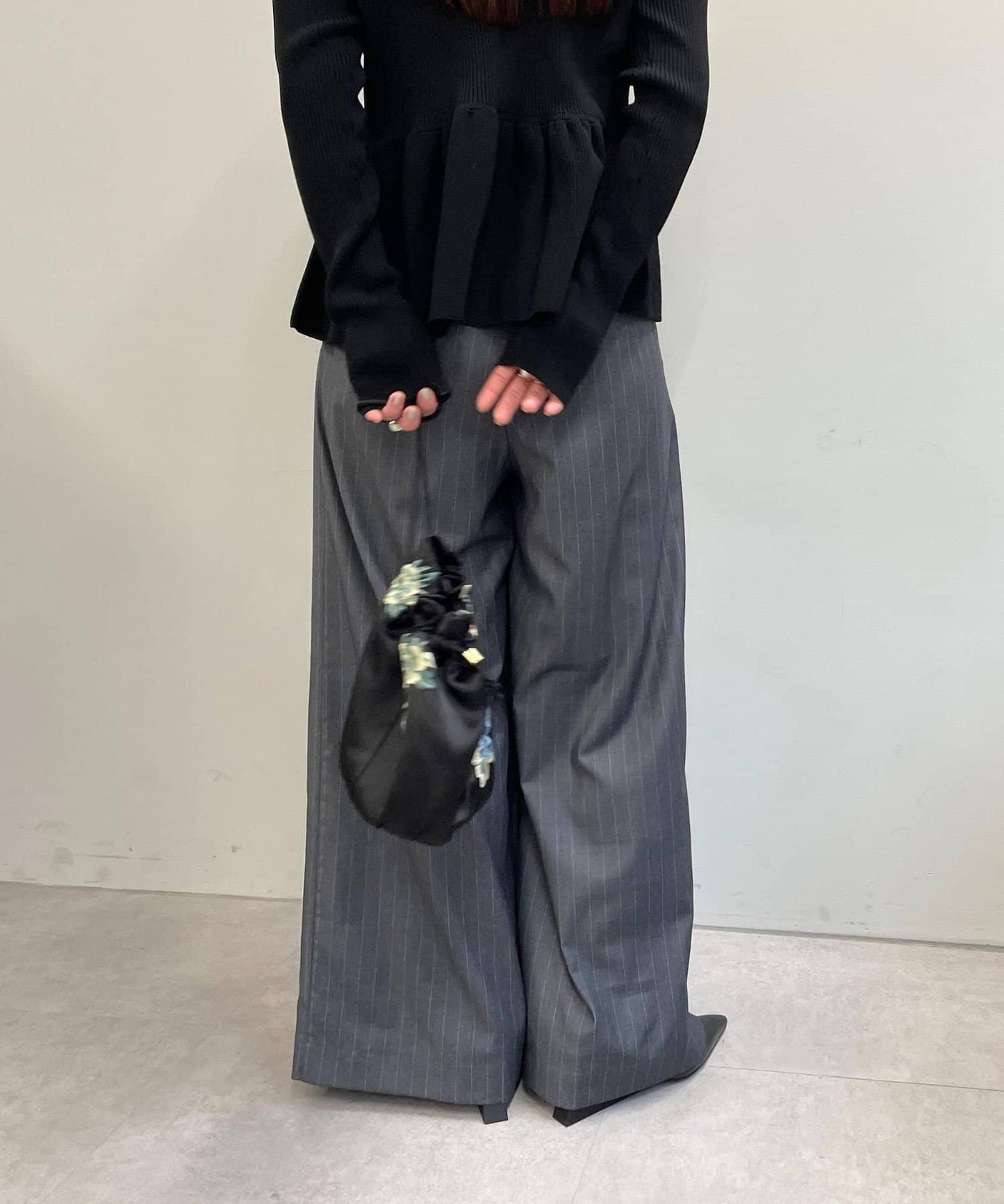 Omekashi 雙褶設計 休閒褲