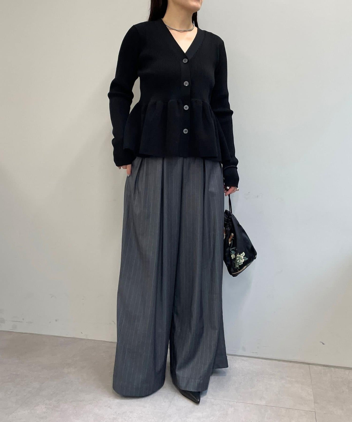 Omekashi 雙褶設計 休閒褲