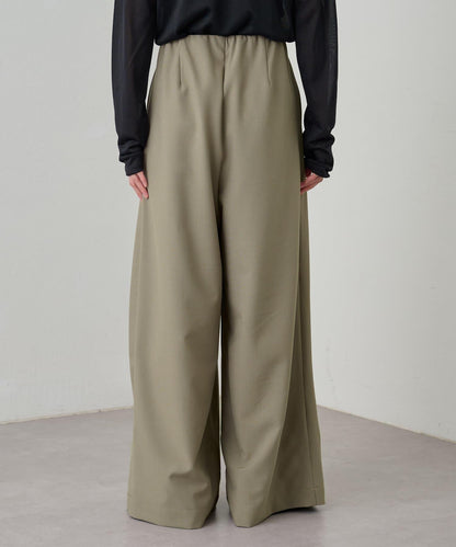 Omekashi 雙褶設計 休閒褲