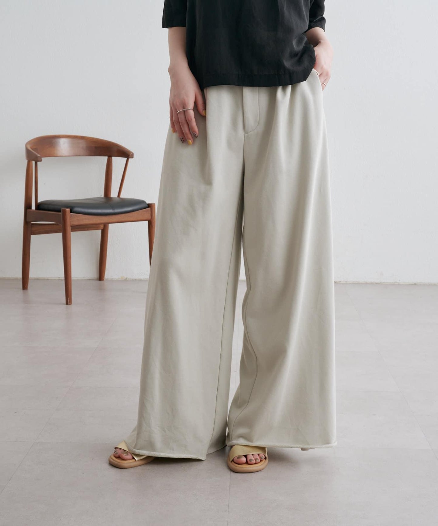 Omekashi 衛衣面料闊腿褲