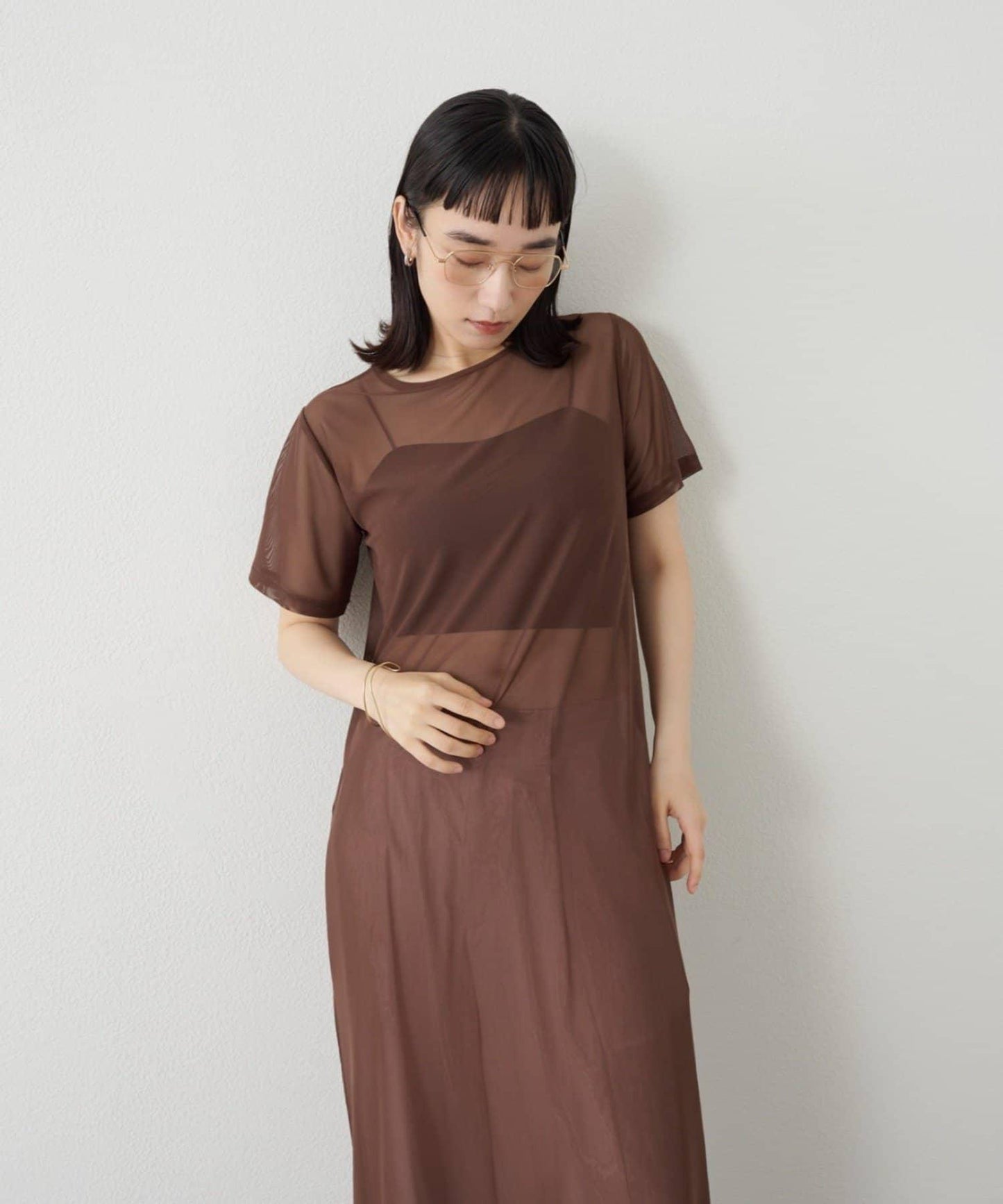 Omekashi 短袖網紗連衣裙