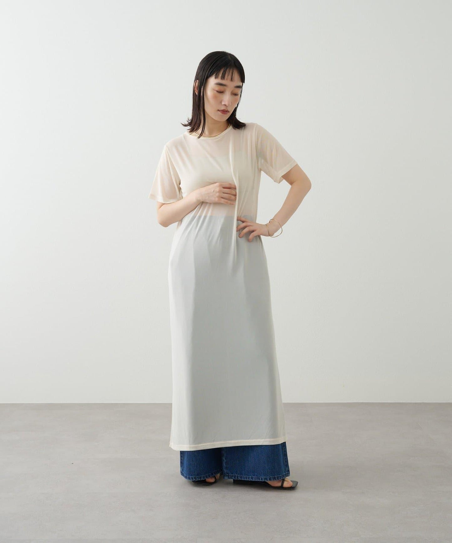 Omekashi 短袖網紗連衣裙