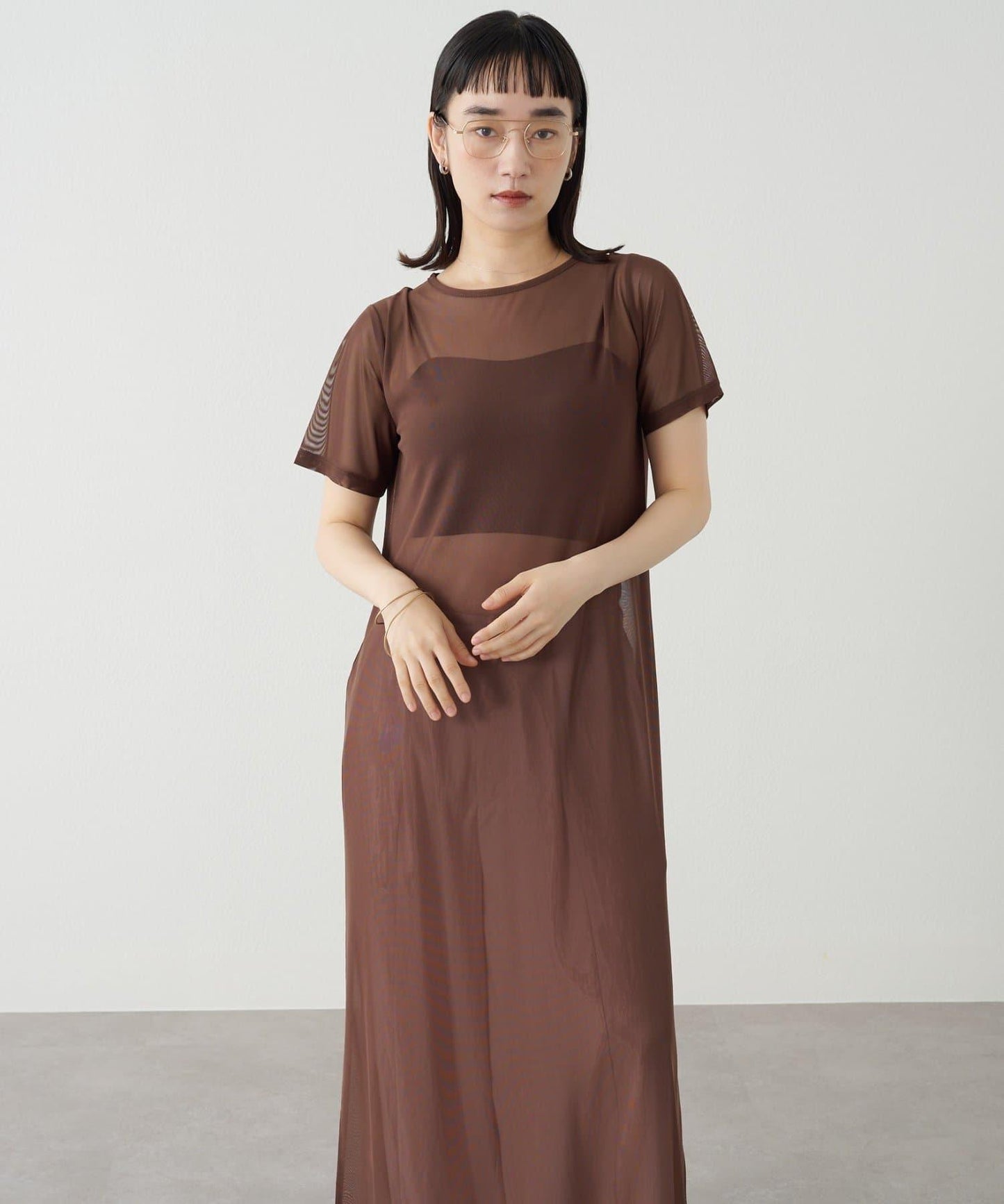 Omekashi 短袖網紗連衣裙