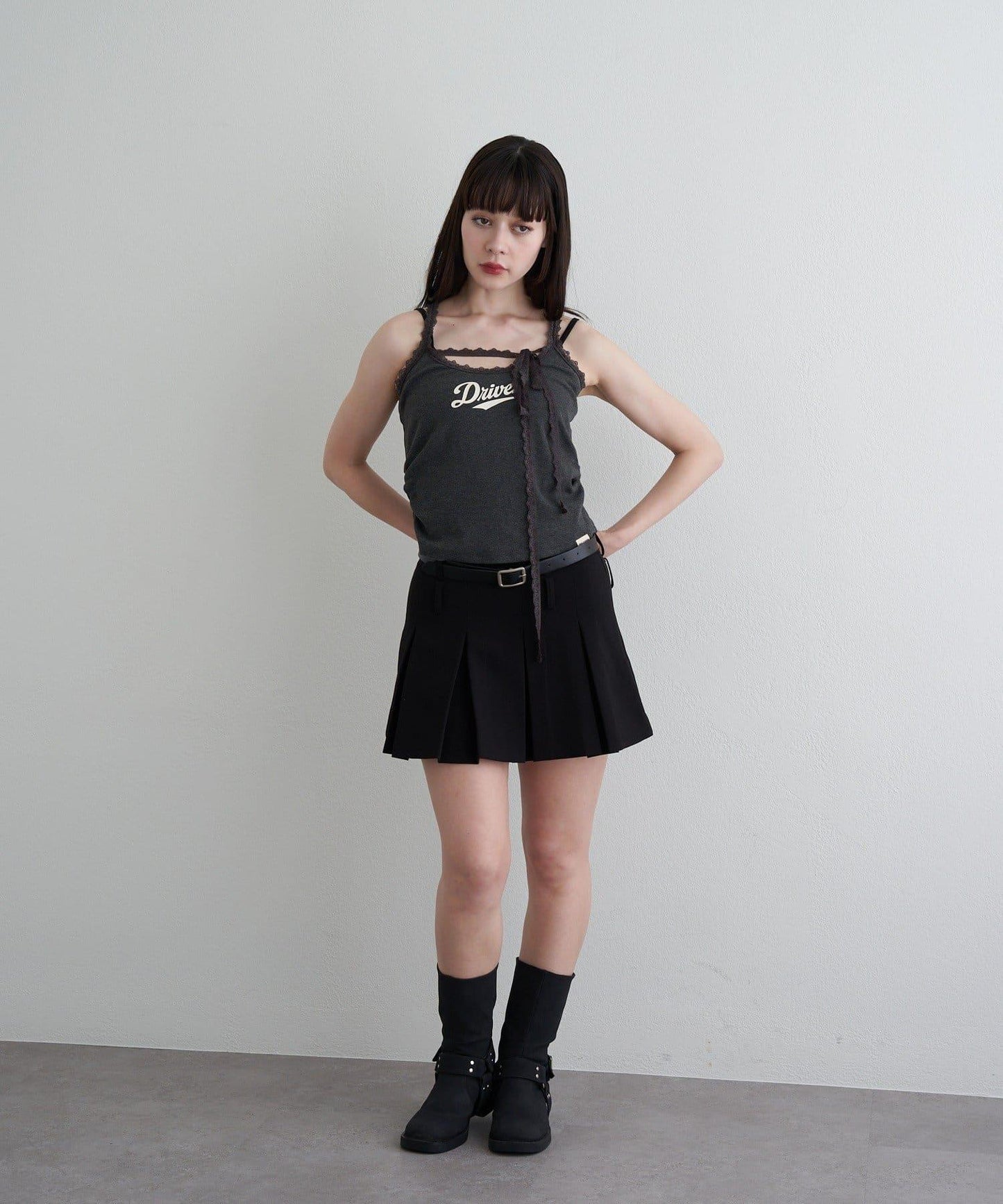 蕾絲Logo帶胸墊疊穿吊帶背心