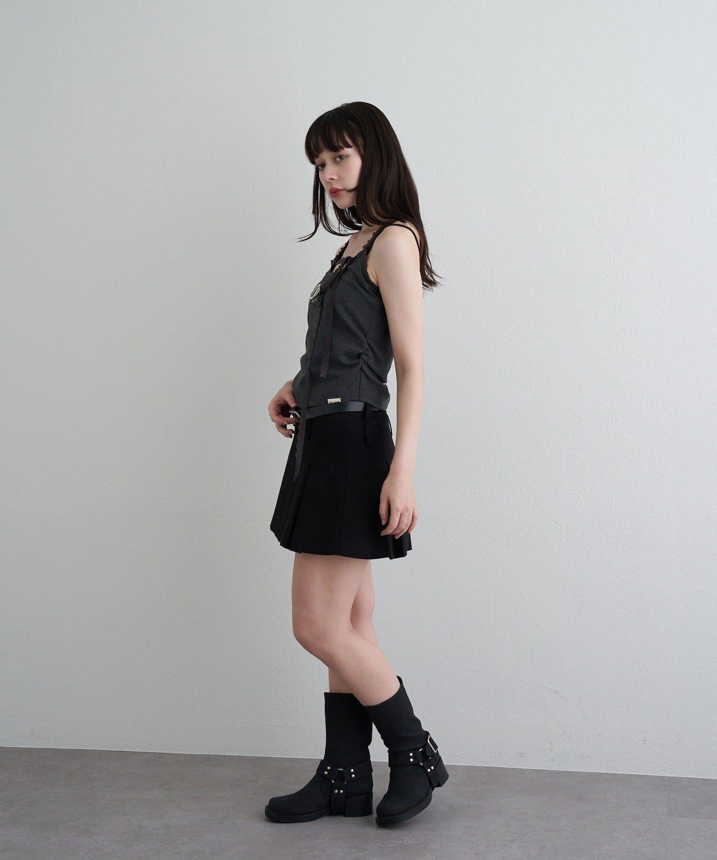 蕾絲Logo帶胸墊疊穿吊帶背心