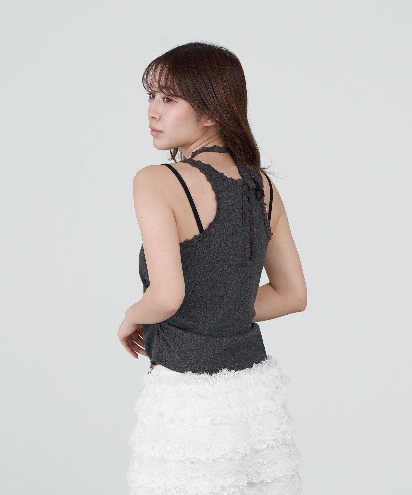 蕾絲Logo帶胸墊疊穿吊帶背心