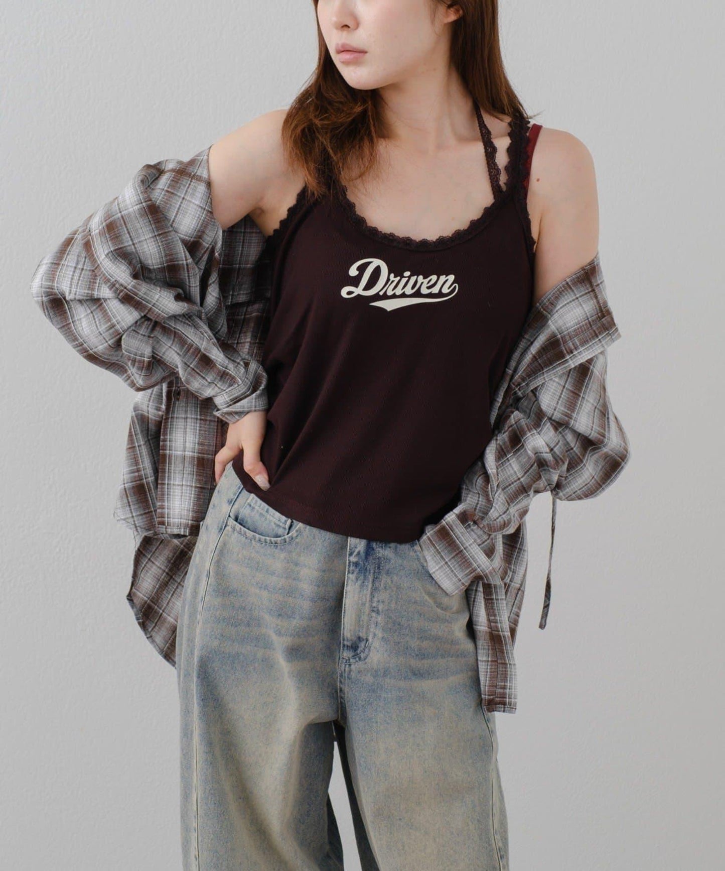 蕾絲Logo帶胸墊疊穿吊帶背心