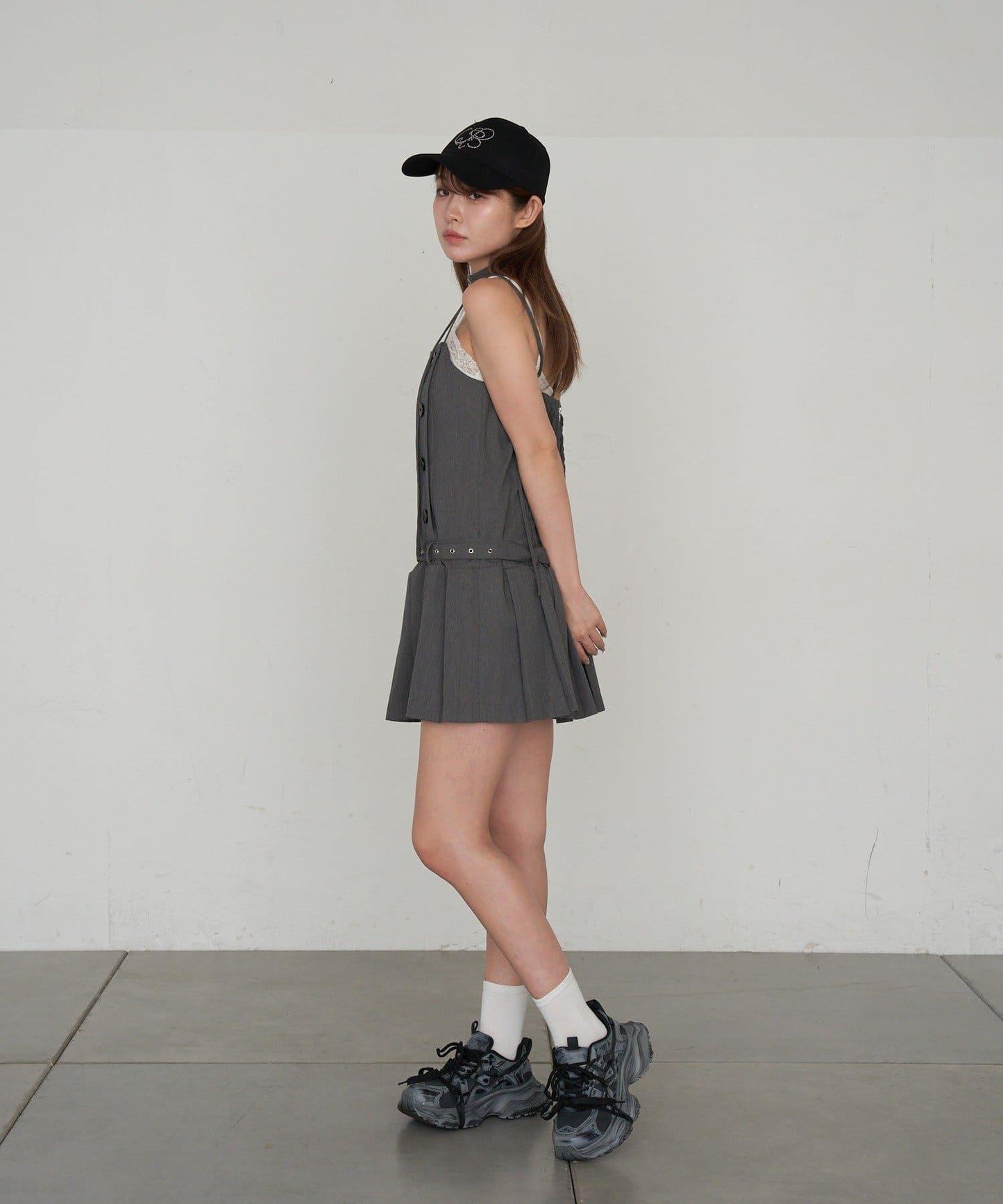 RAY CASSIN 按扣設計 百褶 吊帶迷你連衣裙