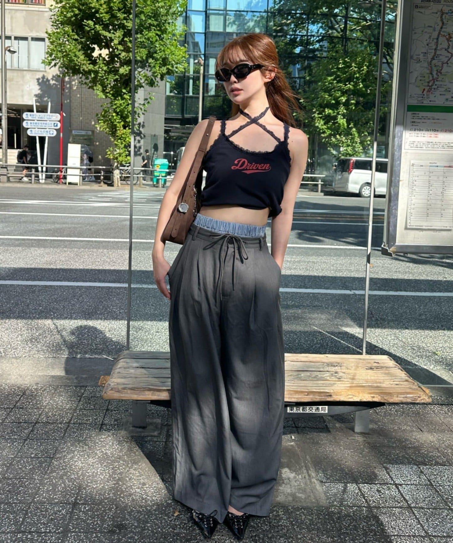 蕾絲Logo帶胸墊疊穿吊帶背心