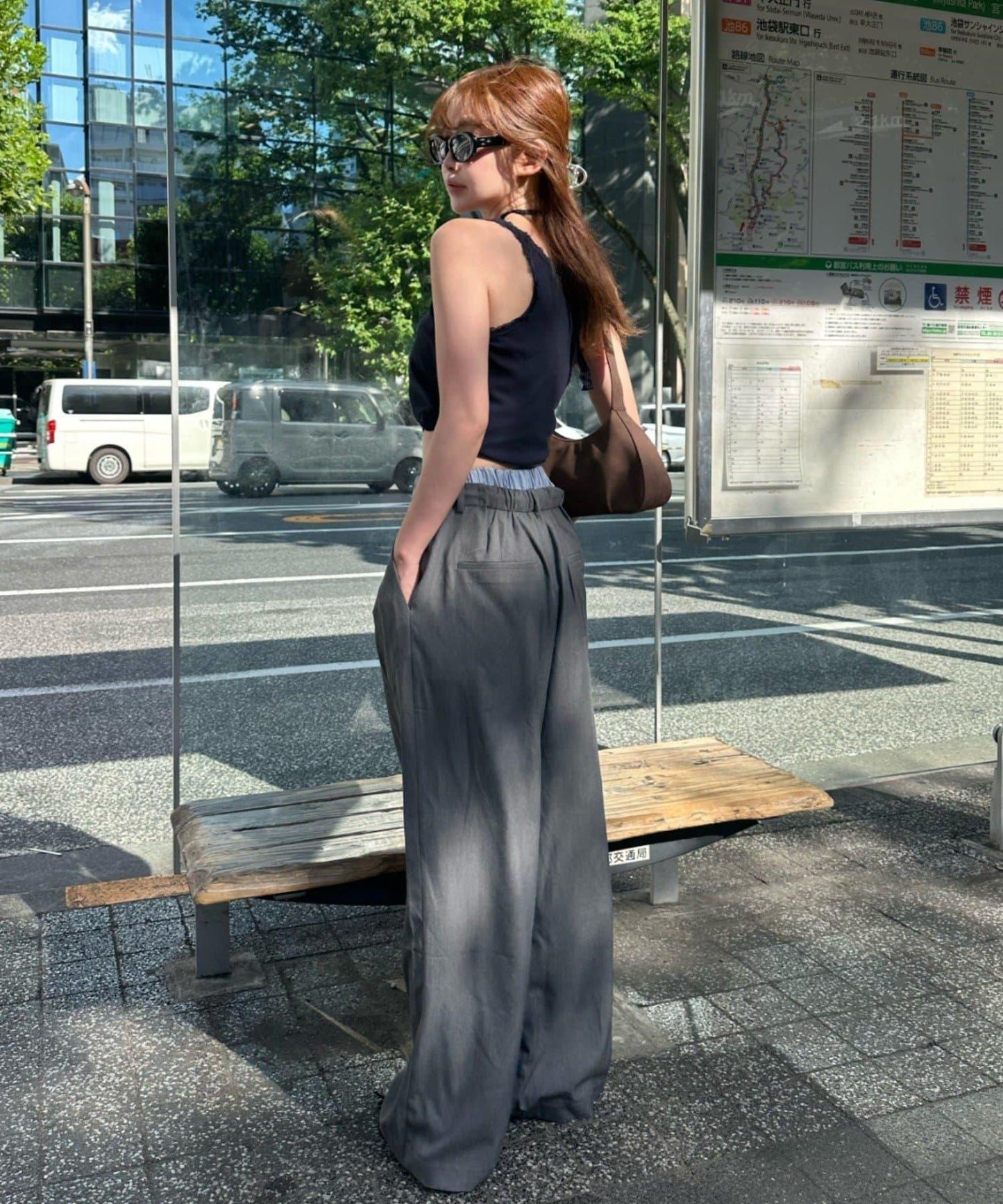 蕾絲Logo帶胸墊疊穿吊帶背心