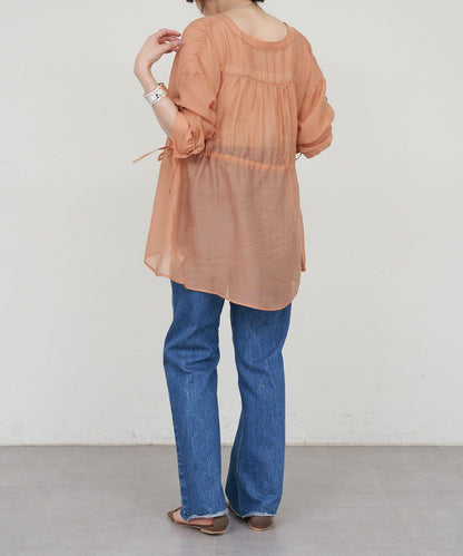 SHENERY 輕透荷葉下襬上衣