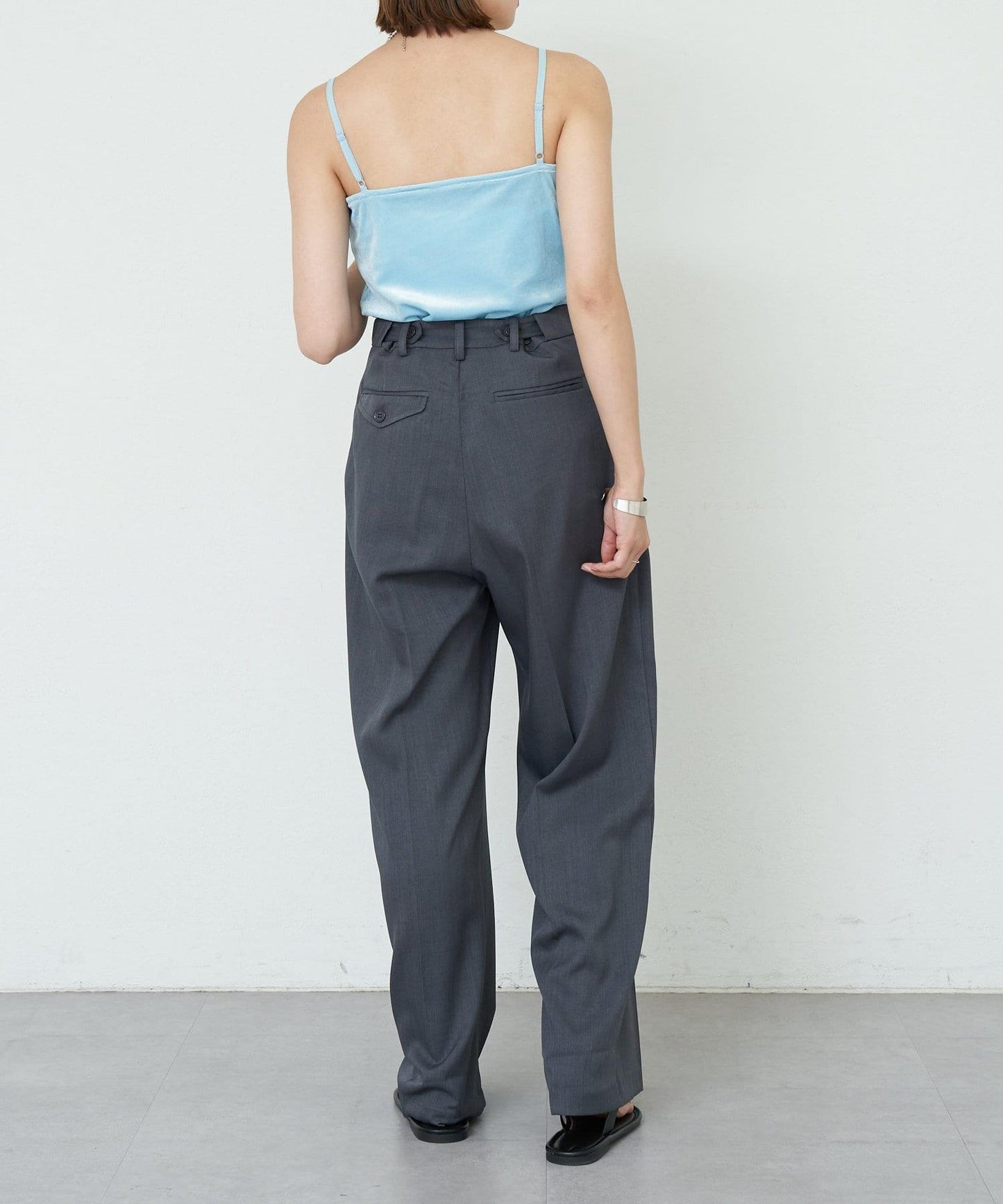 SHENERY 天鵝絨吊帶背心