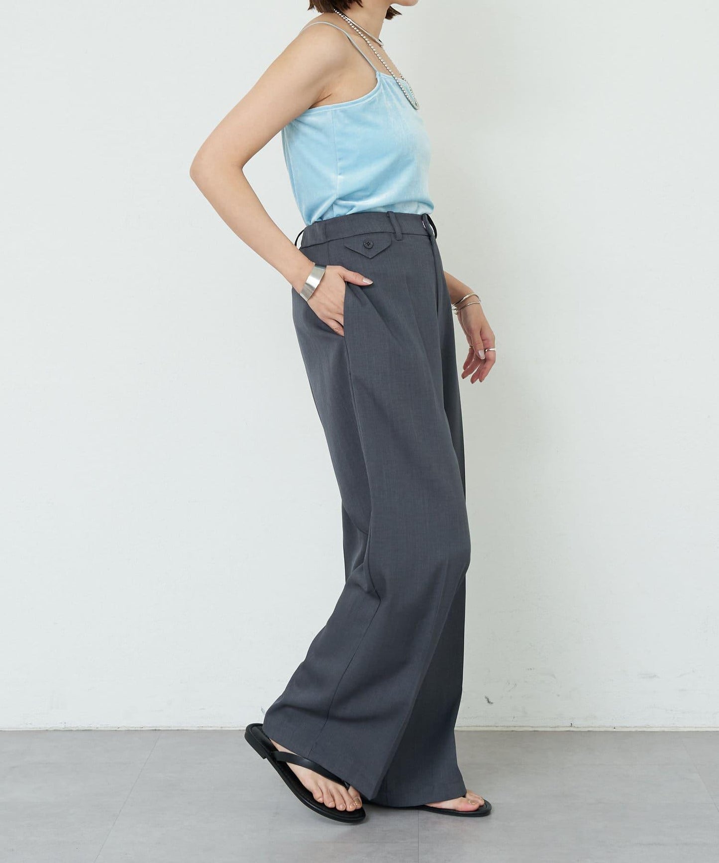 SHENERY 天鵝絨吊帶背心