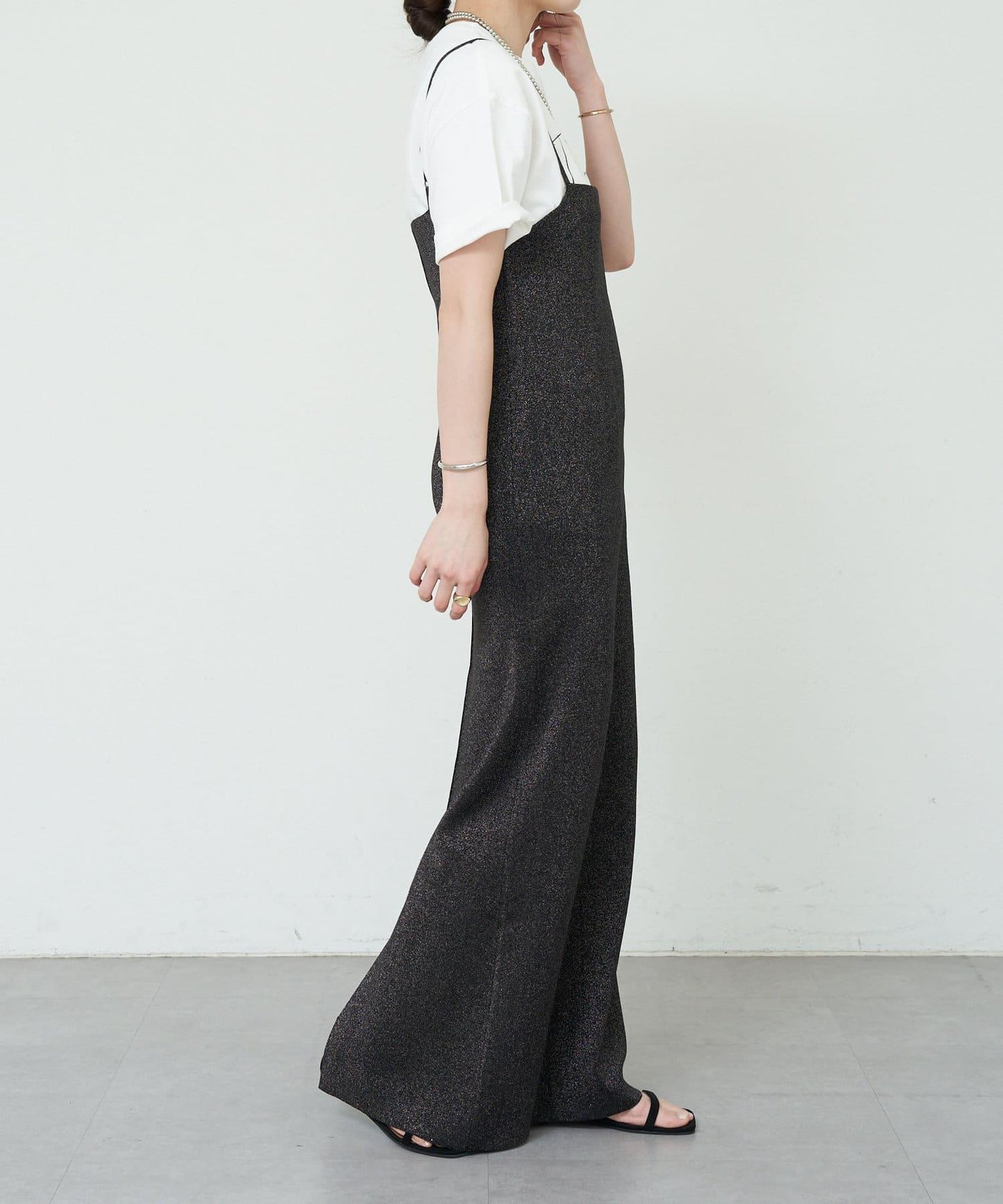 SHENERY 全針織吊帶連衣裙