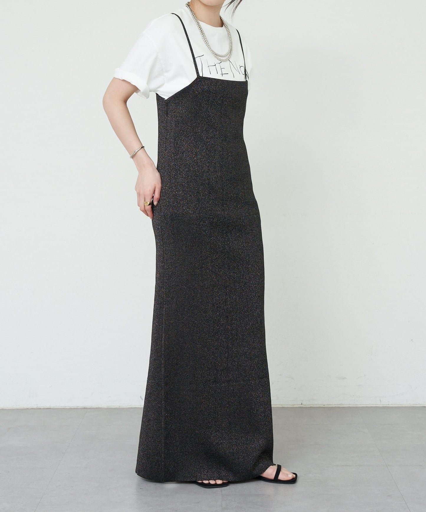 SHENERY 全針織吊帶連衣裙