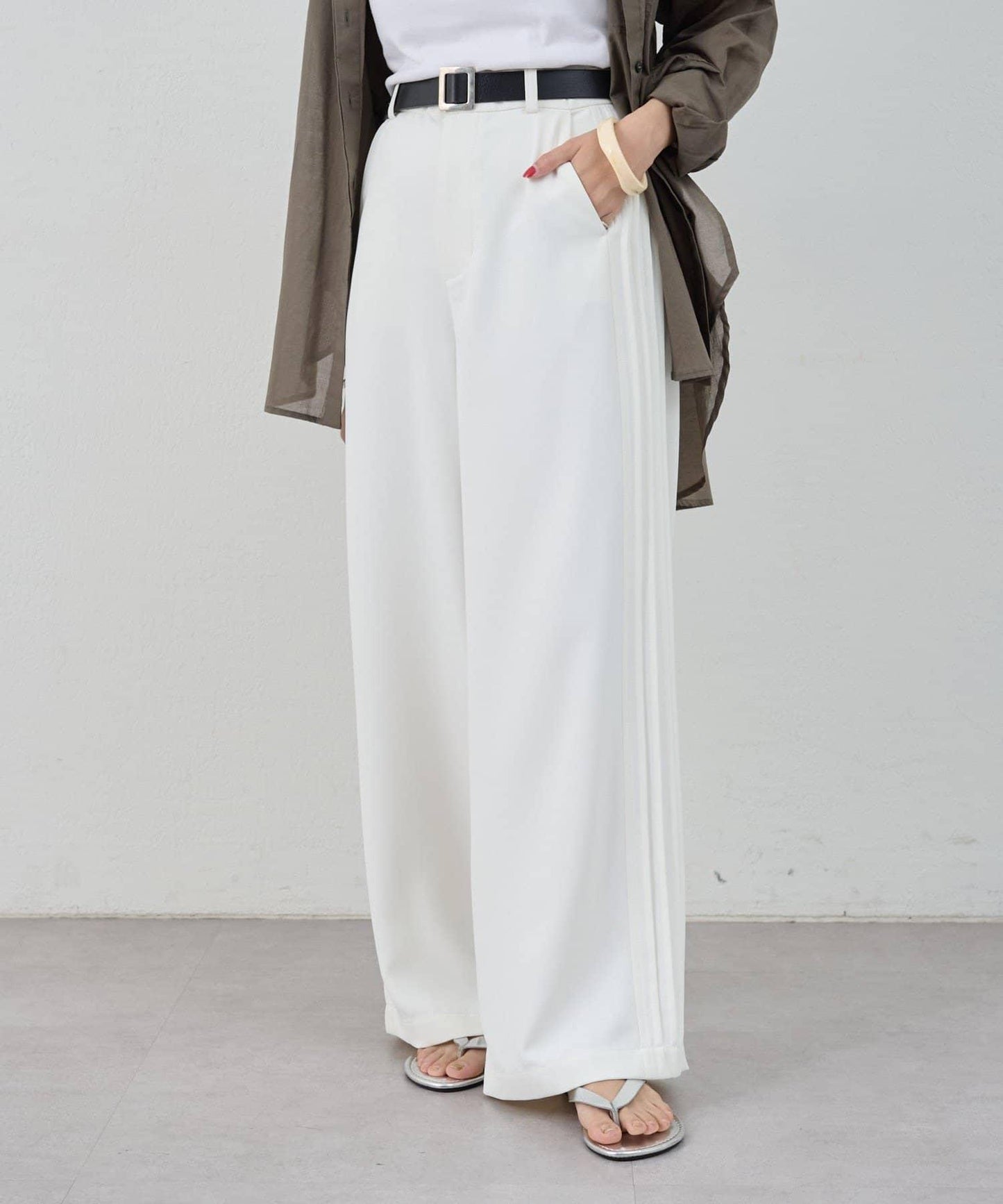 SHENERY 側邊條紋褲