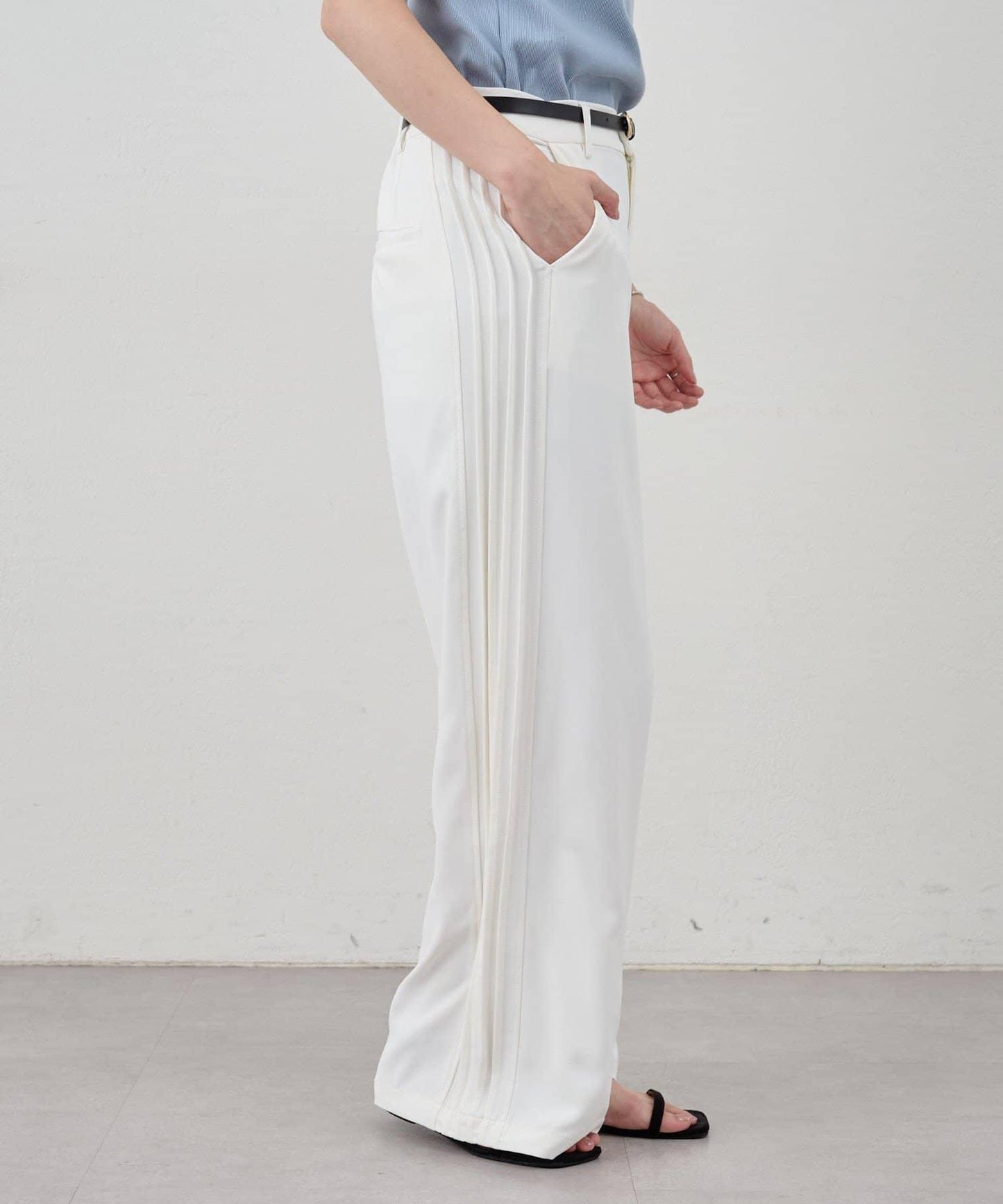 SHENERY 側邊條紋褲