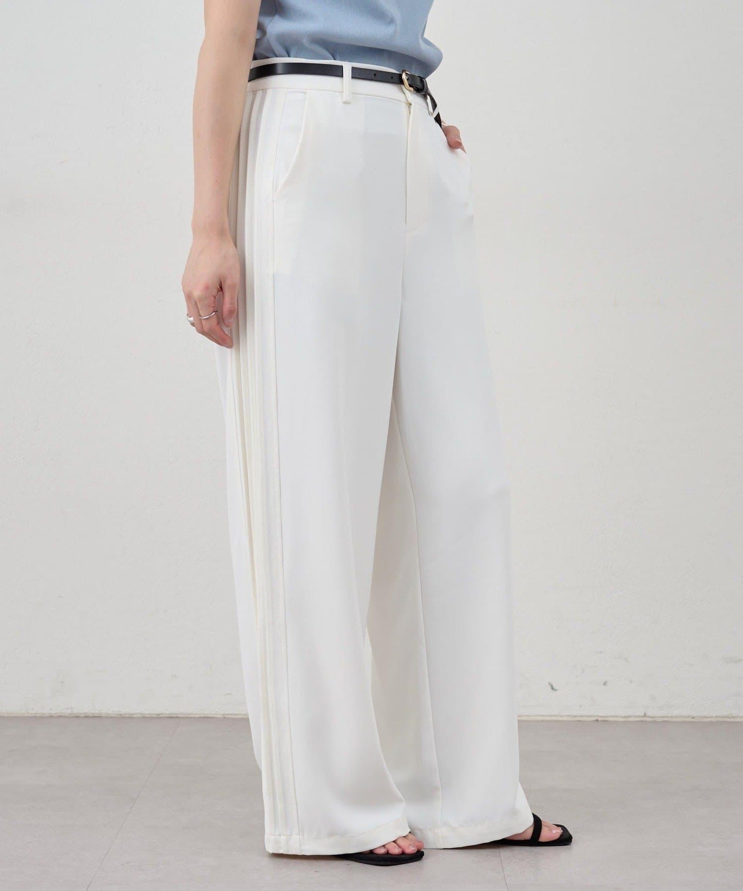 SHENERY 側邊條紋褲